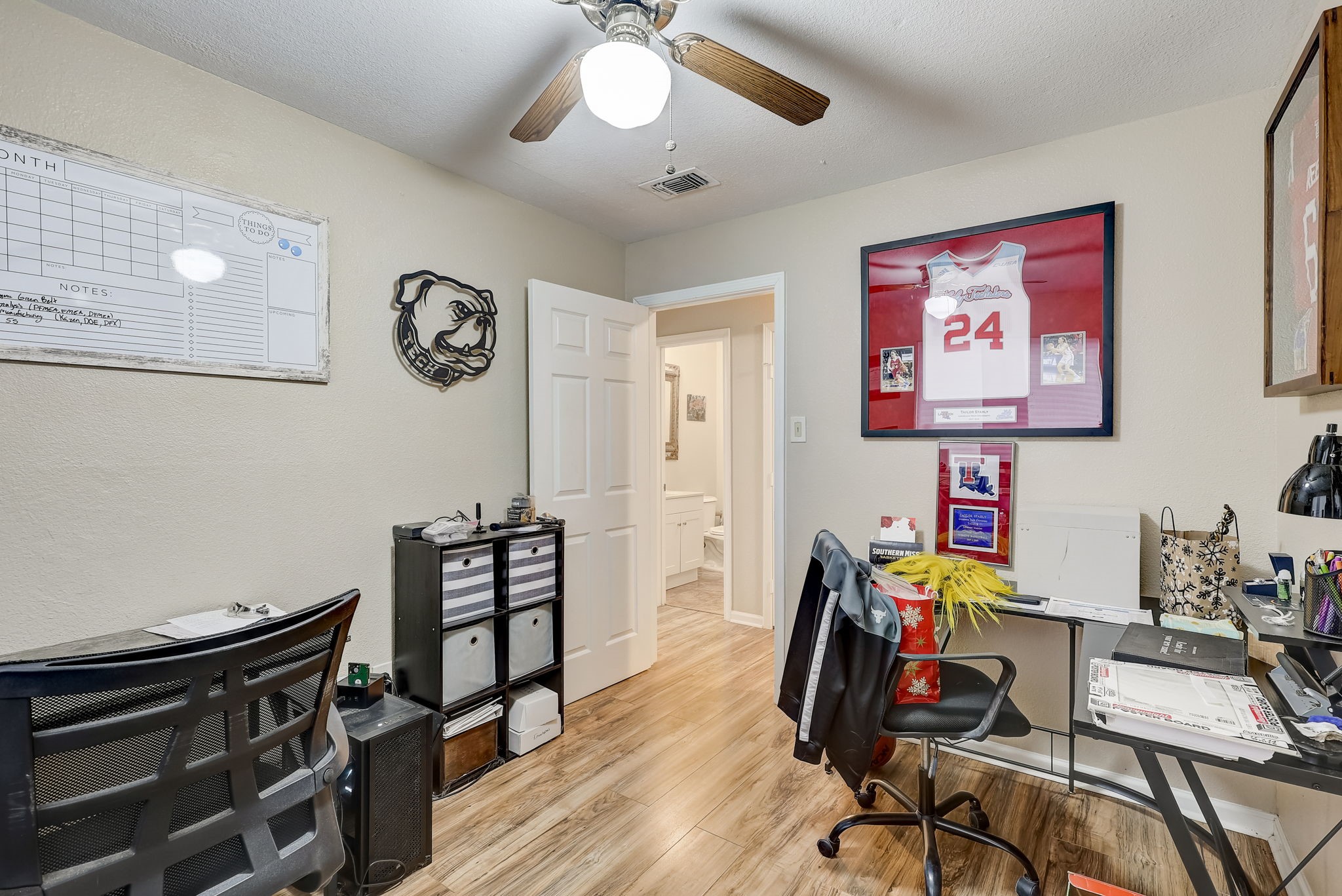 1102 Pecan Glen Drive Property Photo 22