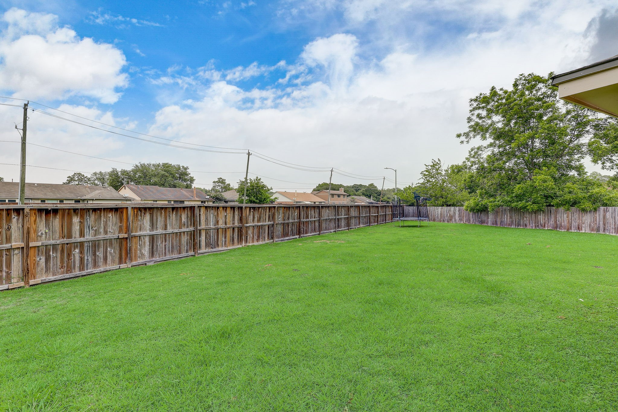 1102 Pecan Glen Drive Property Photo 26