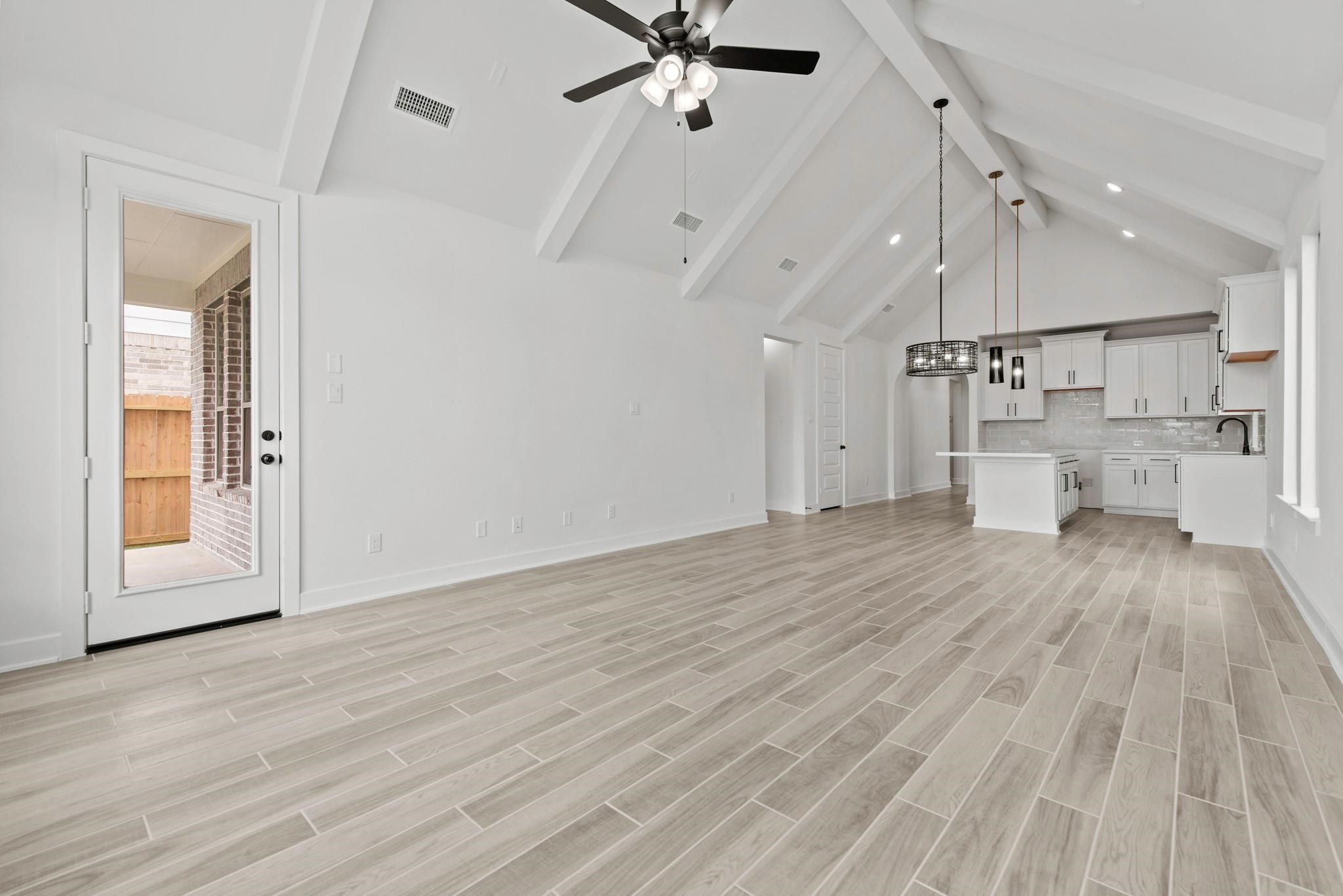 25915 Dawning Torch Trace Property Photo 7