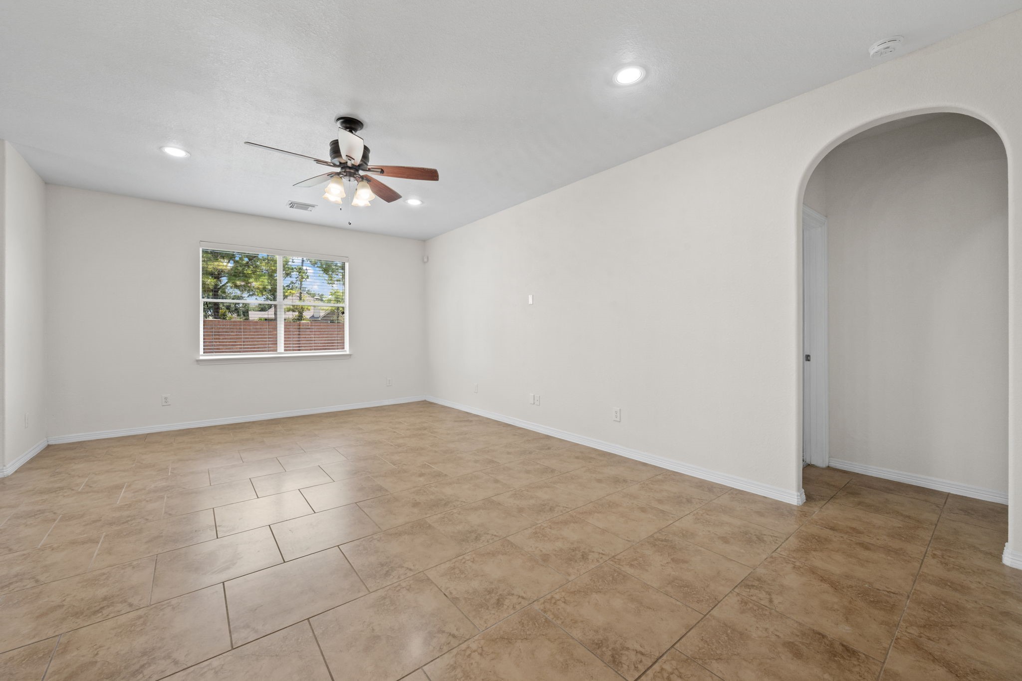 2909 Castleton Bay Lane Property Photo 10