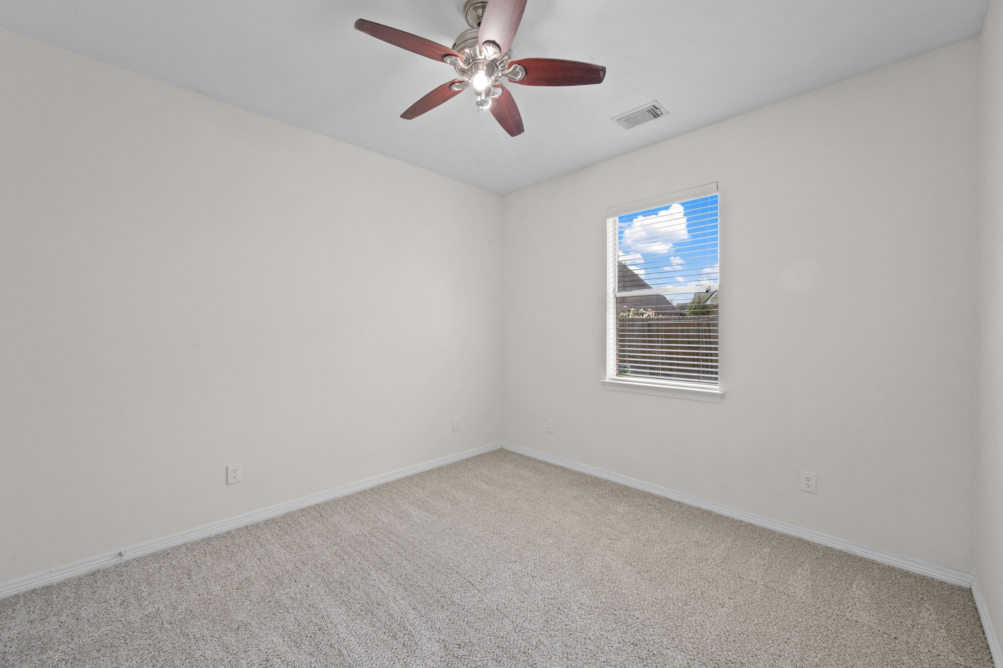 2909 Castleton Bay Lane Property Photo 22