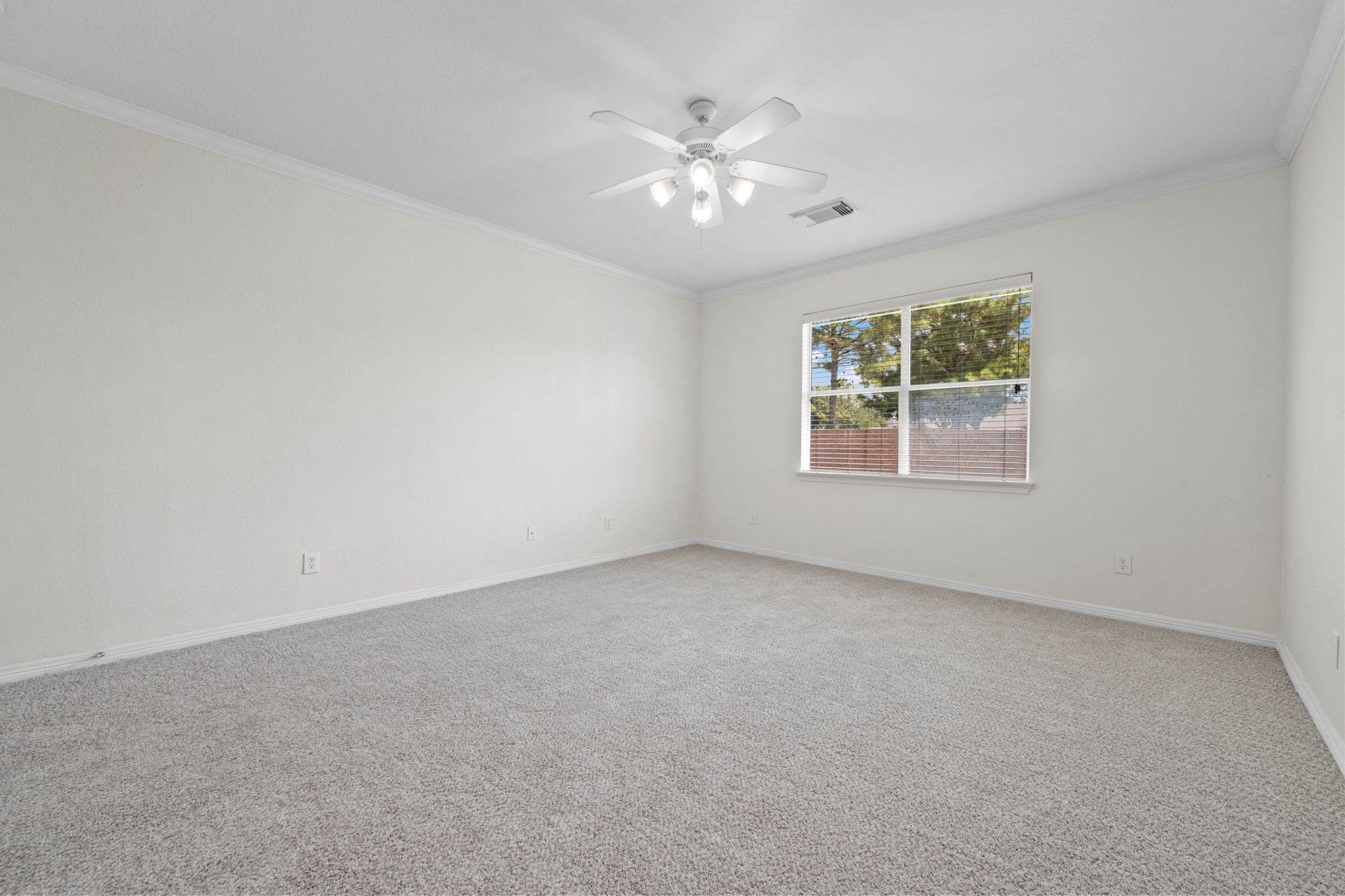 2909 Castleton Bay Lane Property Photo 25