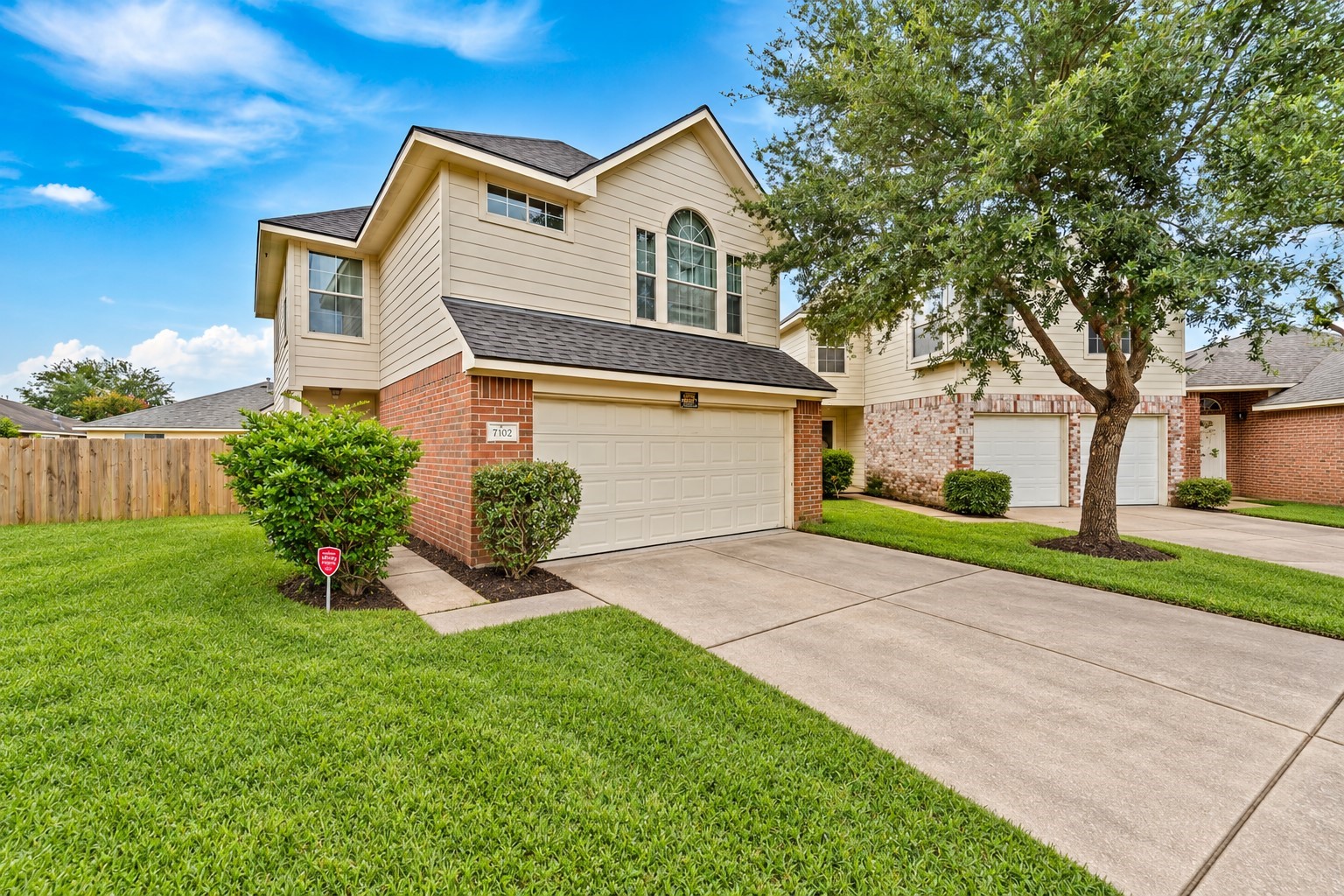 7102 Biton Drive Property Photo 1