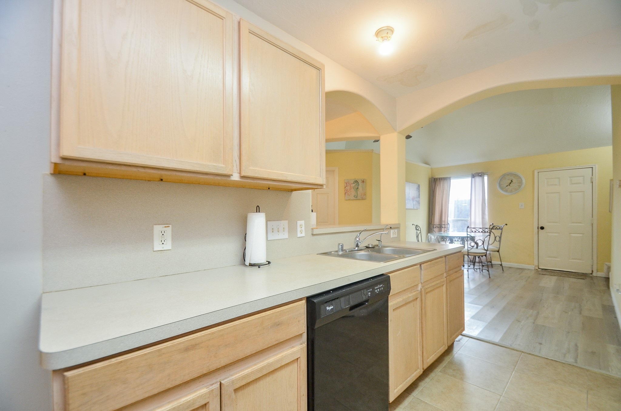 7102 Biton Drive Property Photo 9