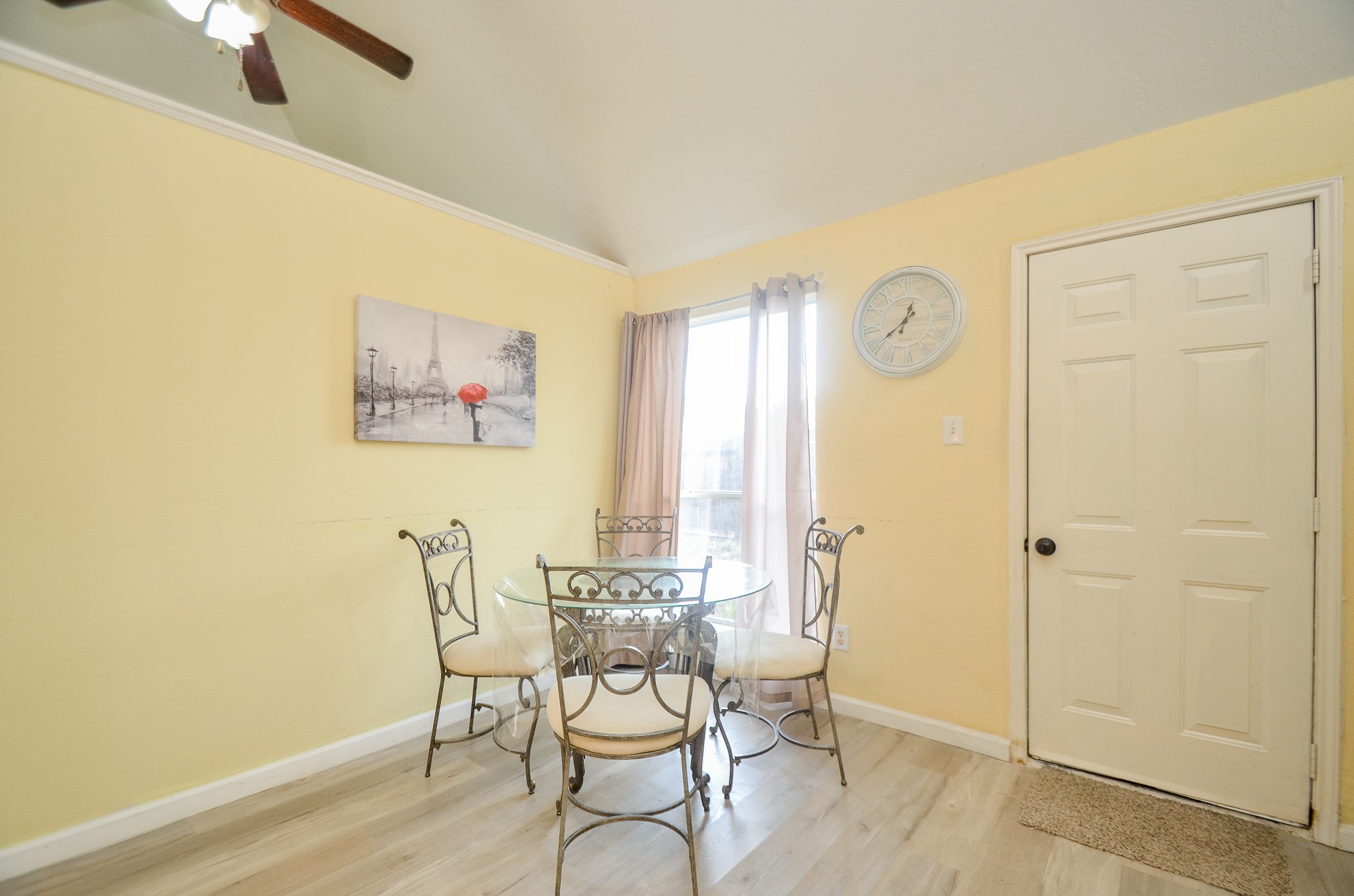 7102 Biton Drive Property Photo 12