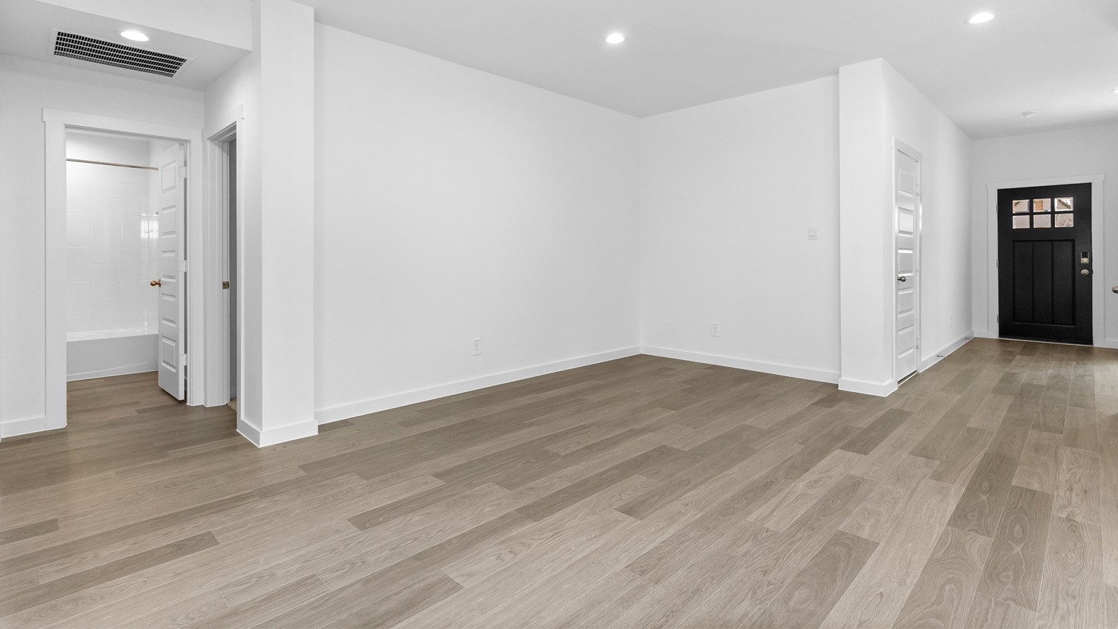 3136 Wickfield Pass Property Photo 14