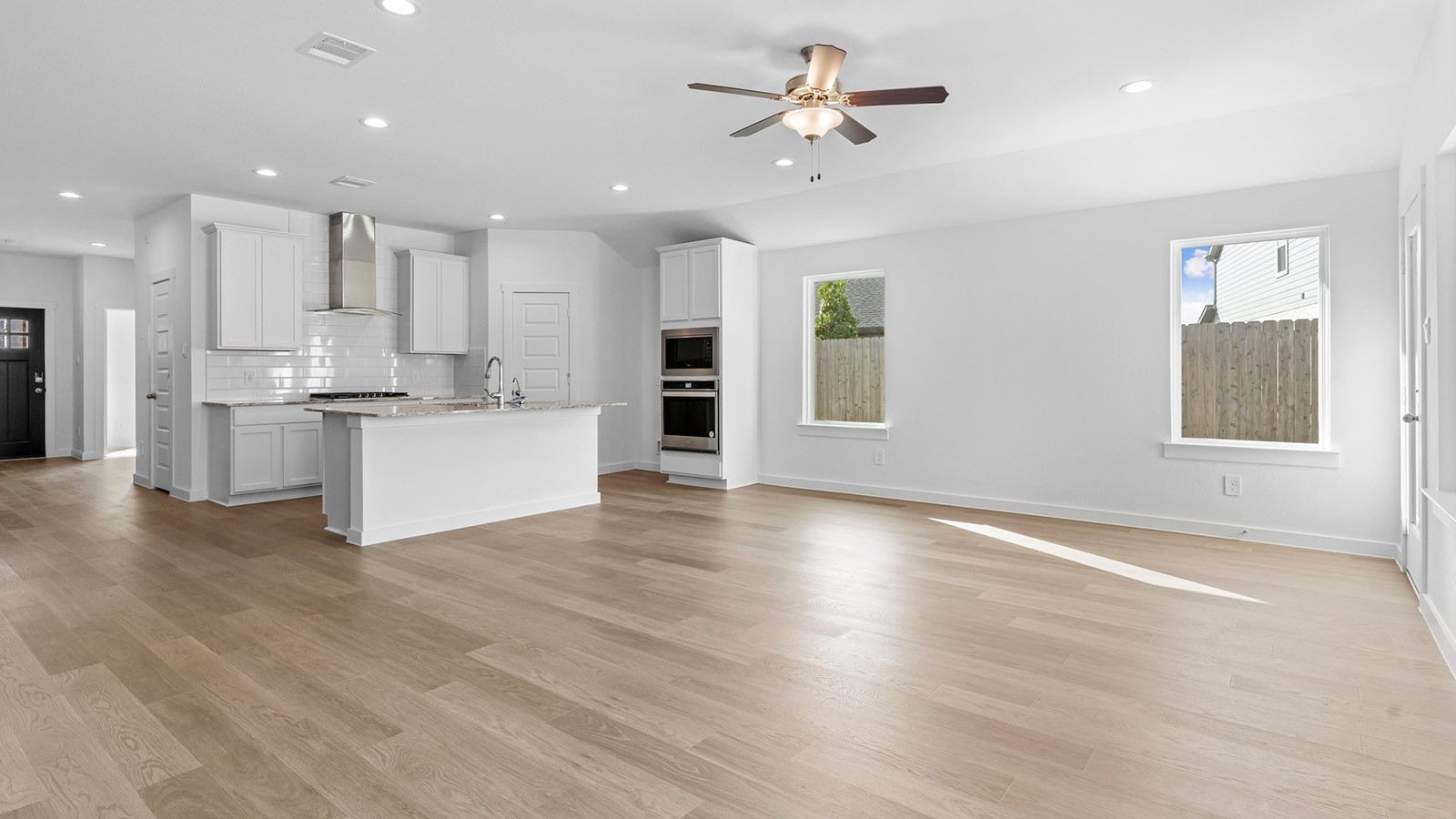 3136 Wickfield Pass Property Photo 28