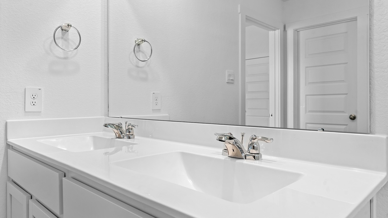 3136 Wickfield Pass Property Photo 35