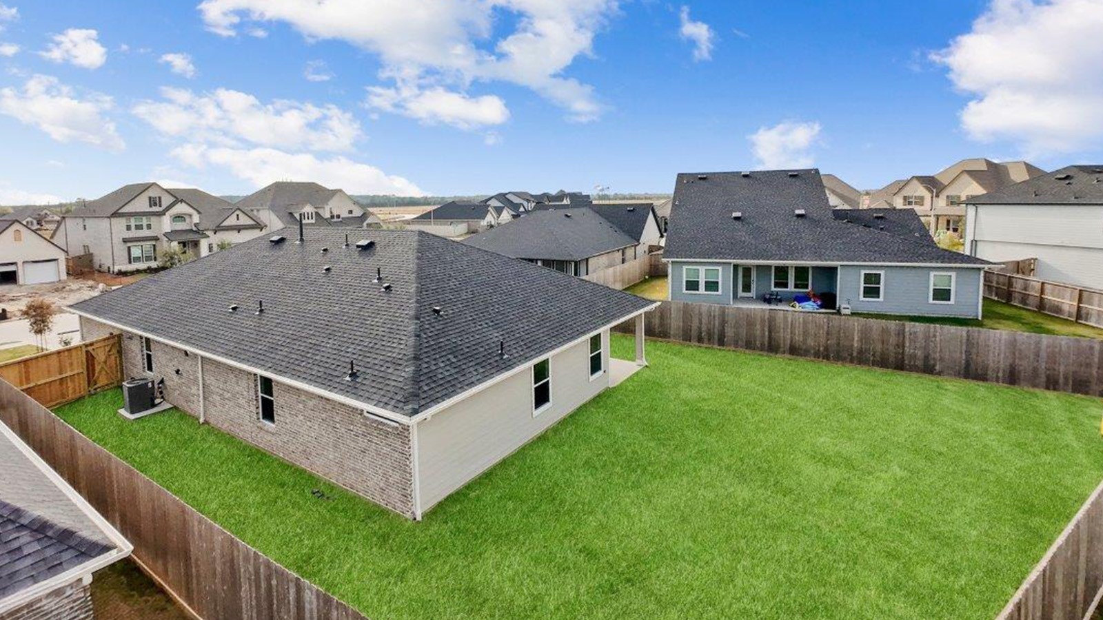 3136 Wickfield Pass Property Photo 43