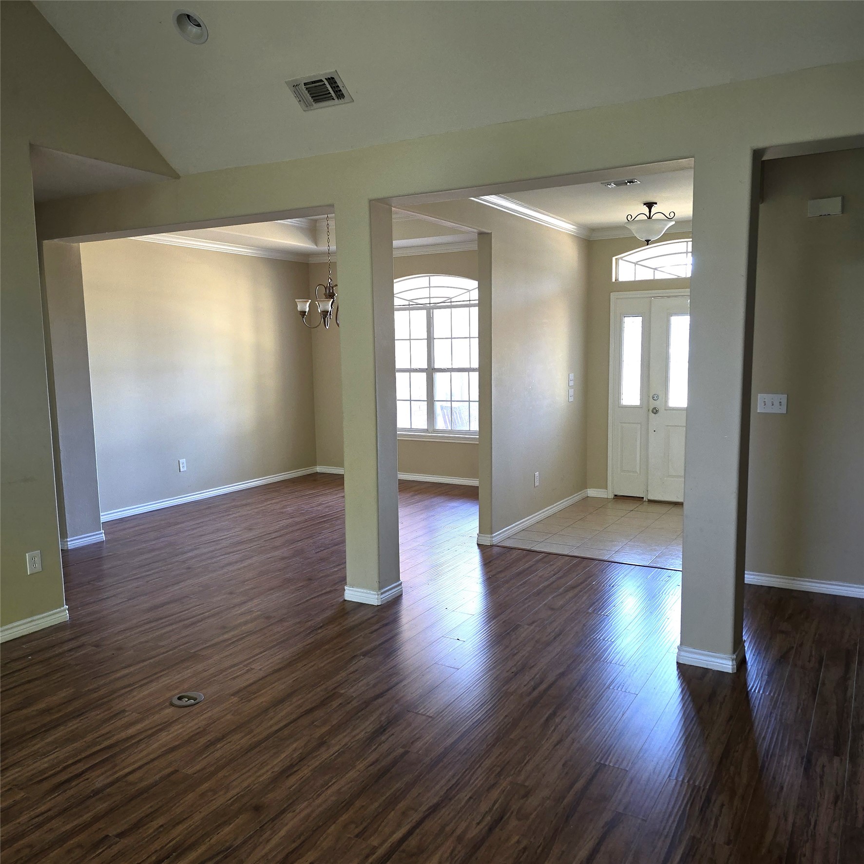 464 Bobwhite Drive Property Photo 2