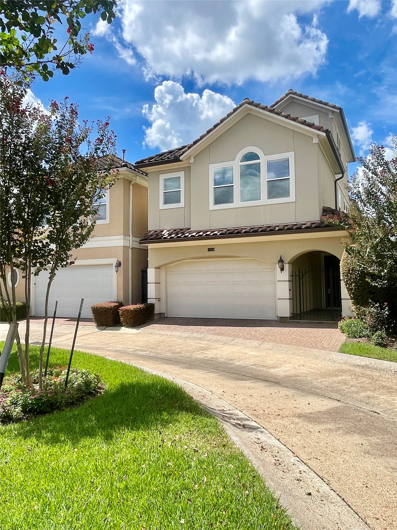 2816 Mcculloch Circle Property Photo 1