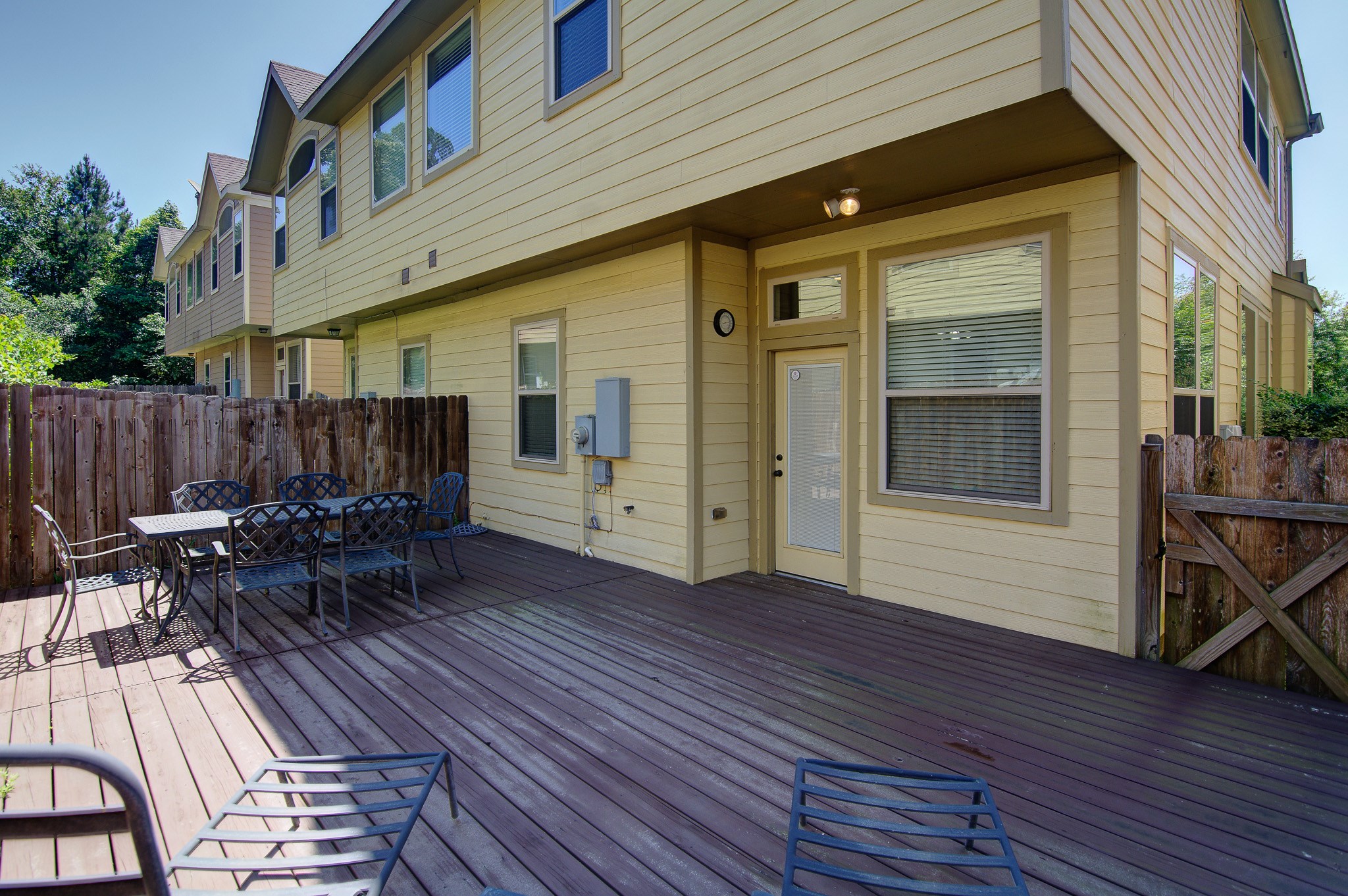 11 Cheswood Manor Property Photo 7