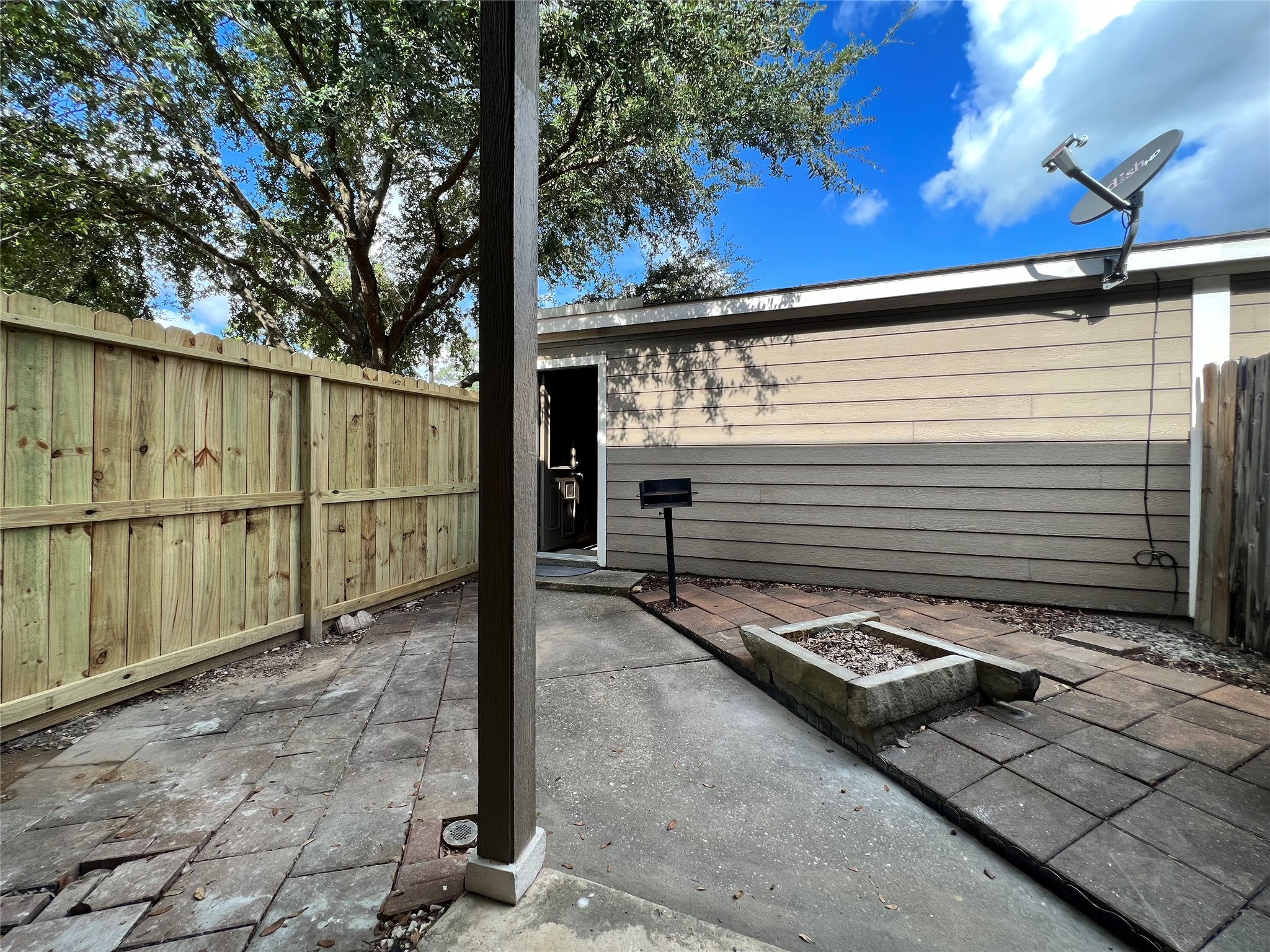 2103 Rustling Trees Way Property Photo 23
