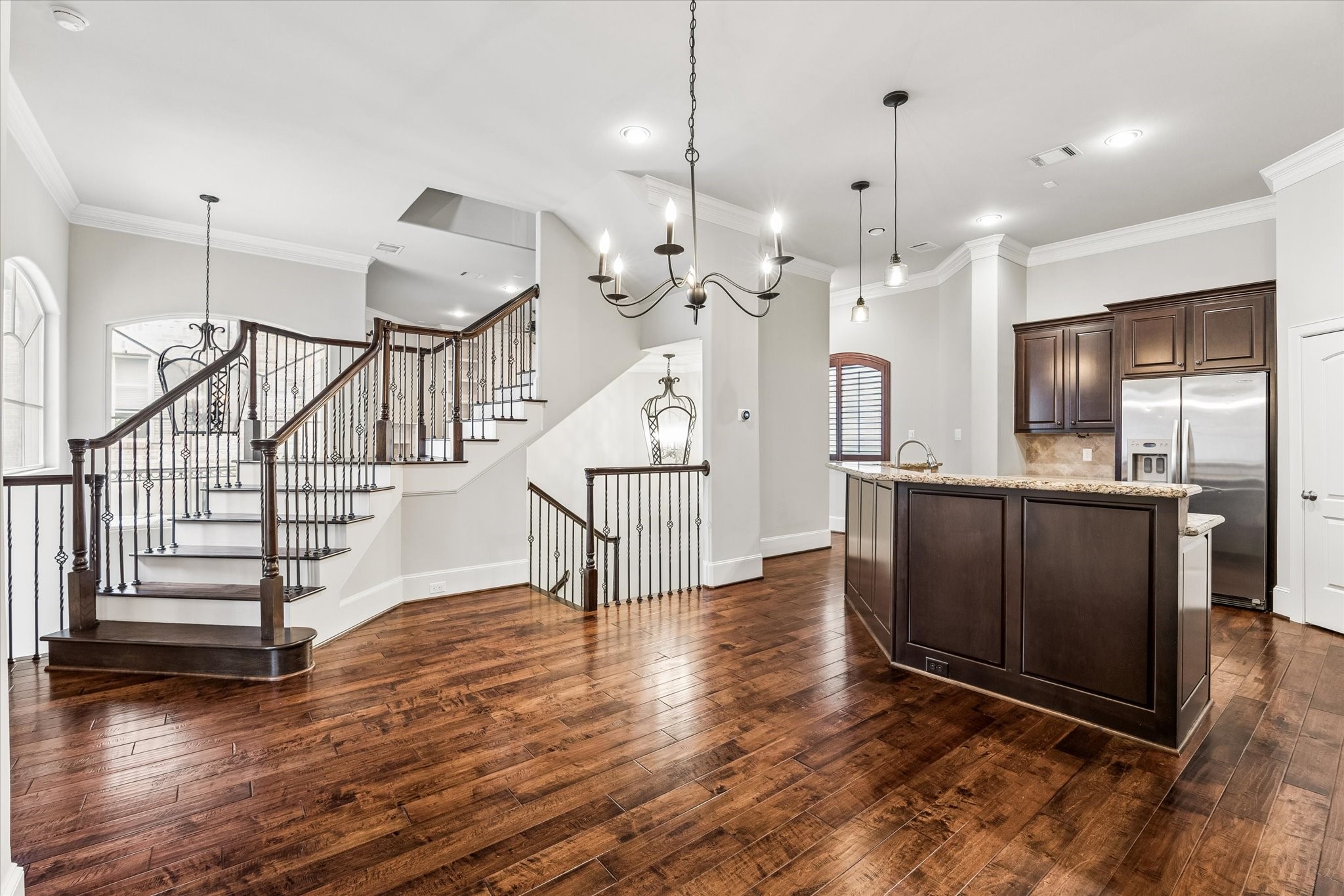 1901 Calumet Street Property Photo 8