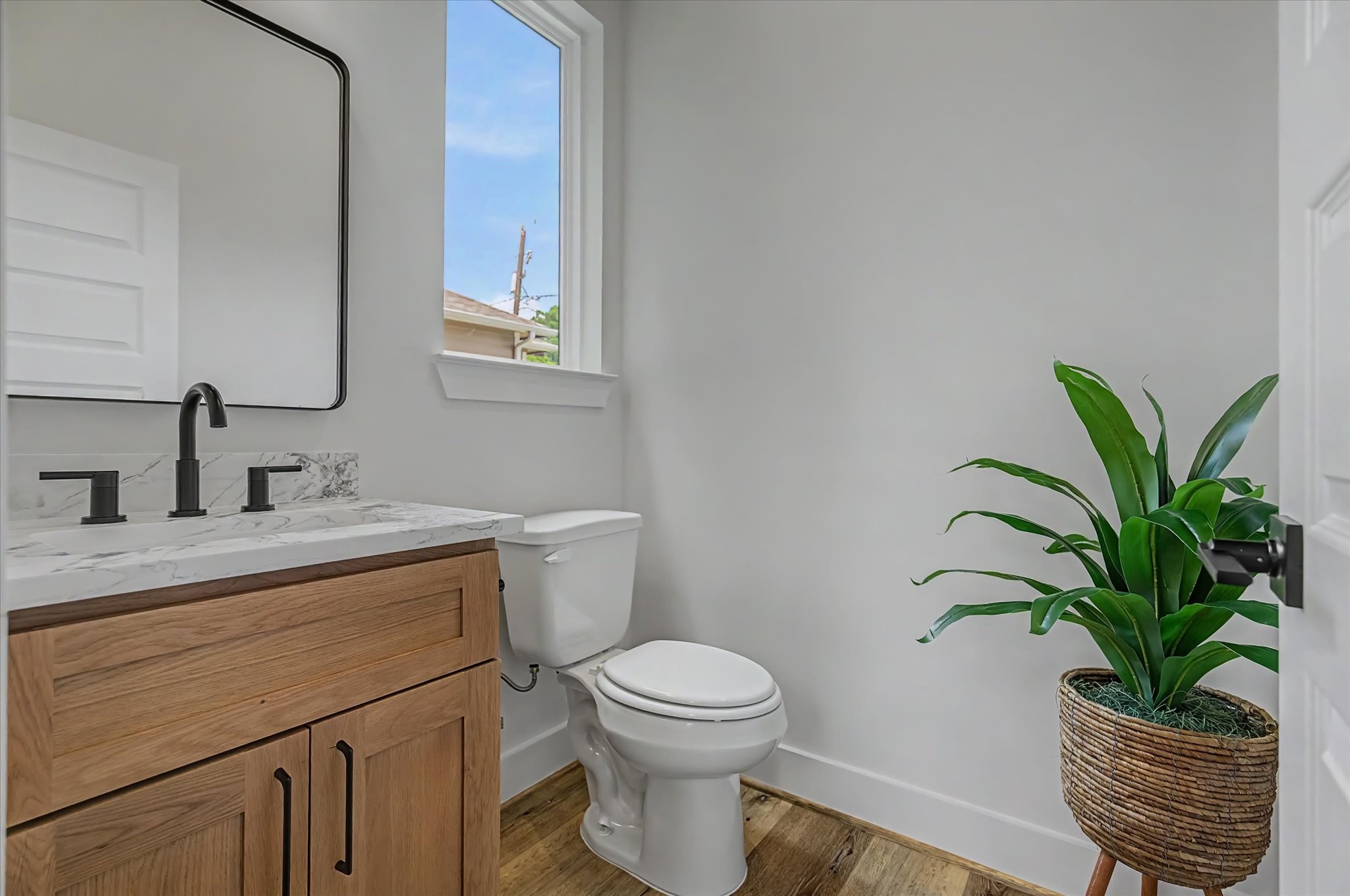 3806 Drefyus Property Photo 20