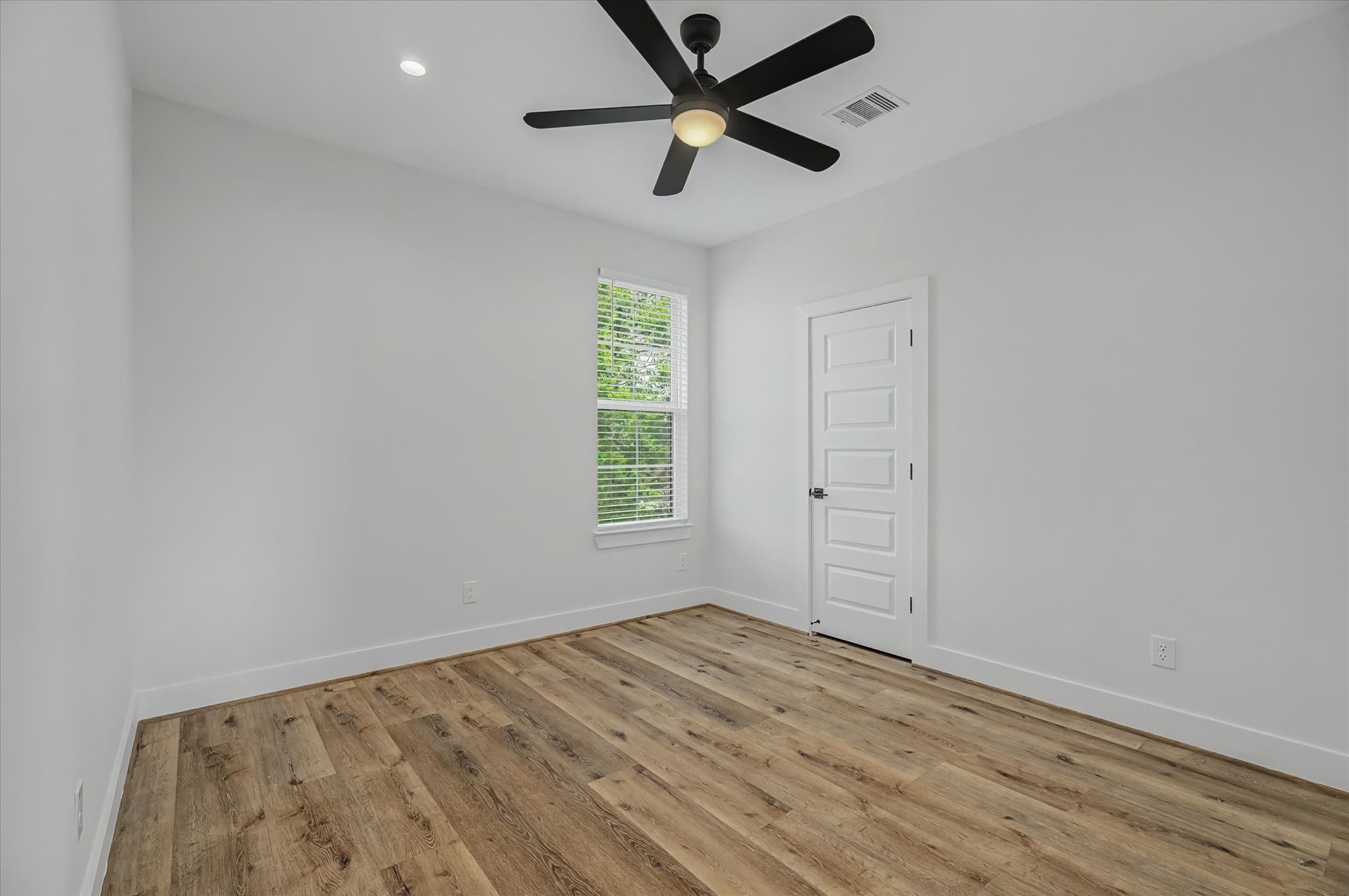 3806 Drefyus Property Photo 33