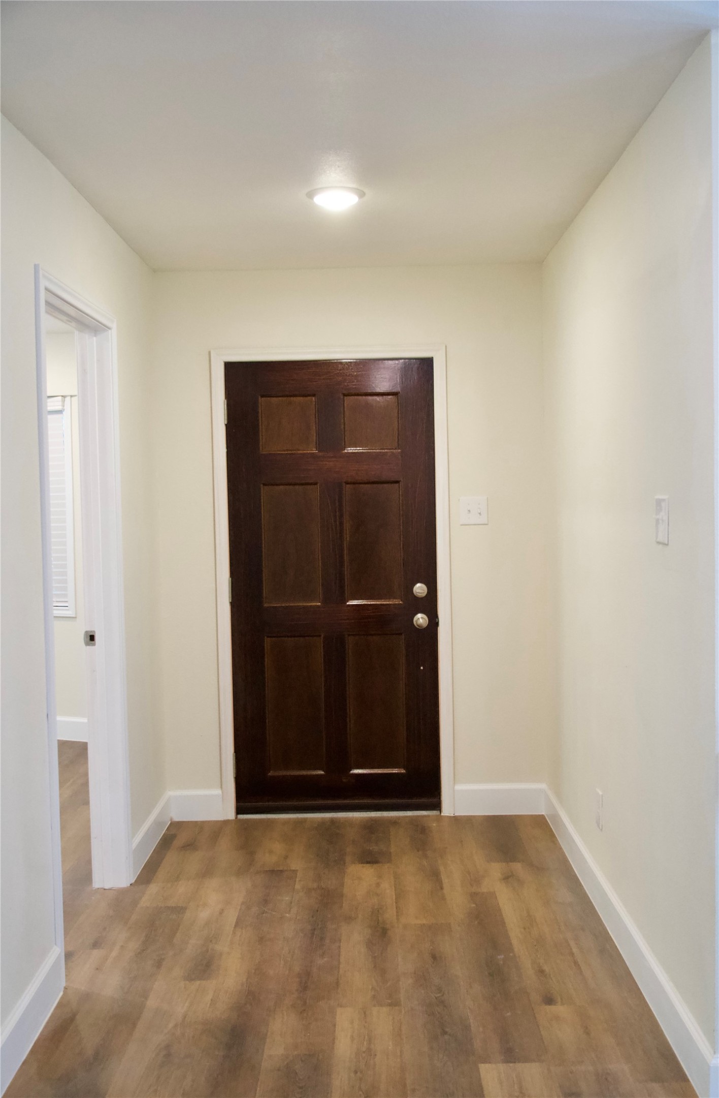2405 Byron Avenue Property Photo 2