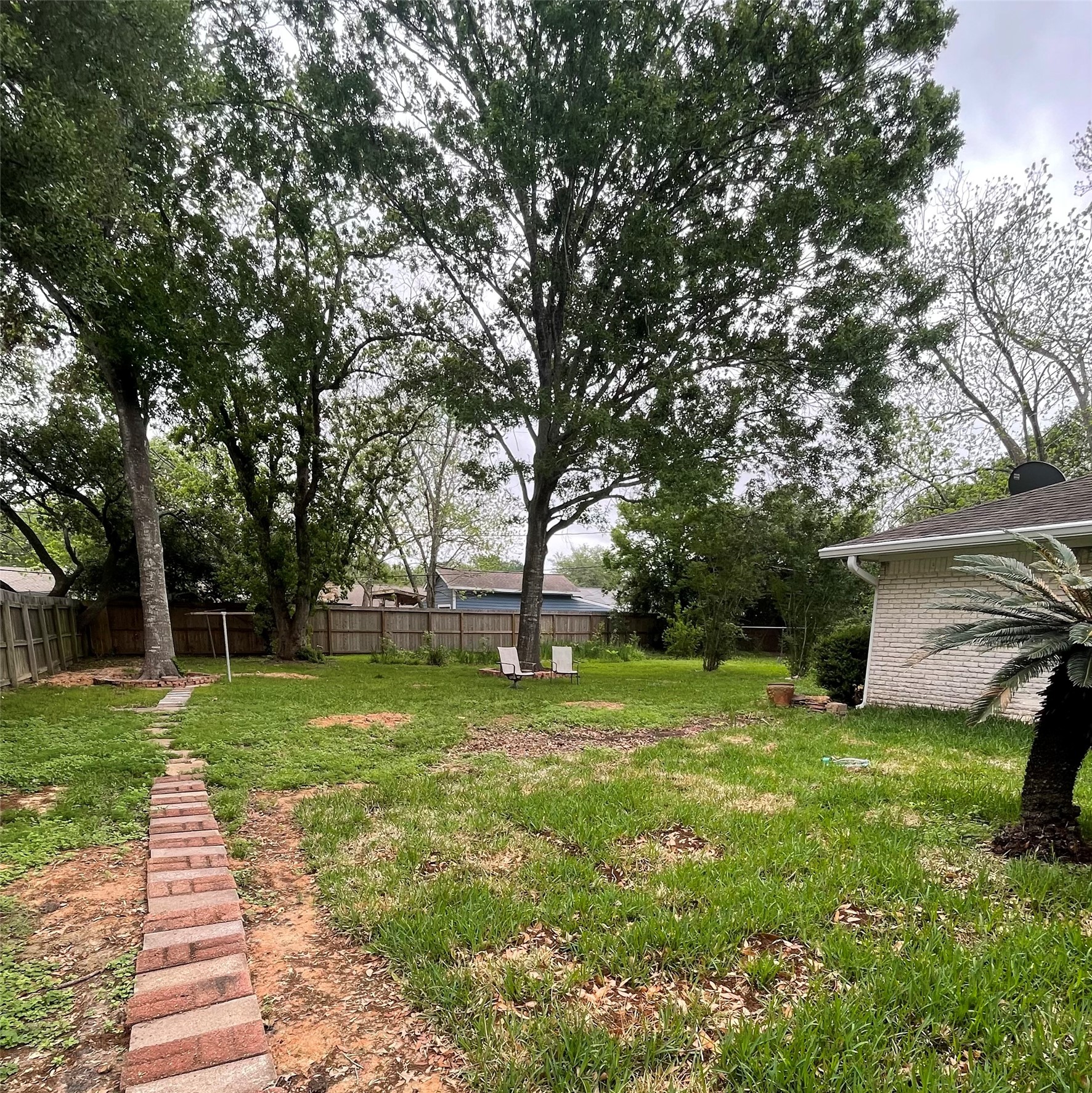 2405 Byron Avenue Property Photo 11