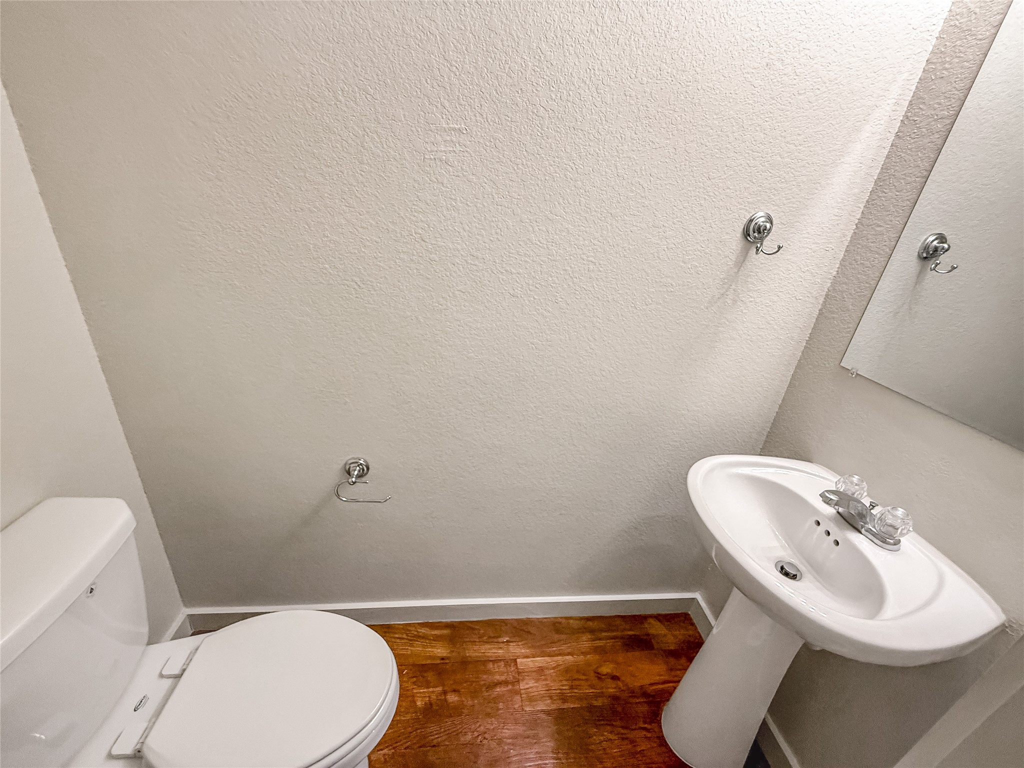 10535 Mills Road 4b Property Photo 15