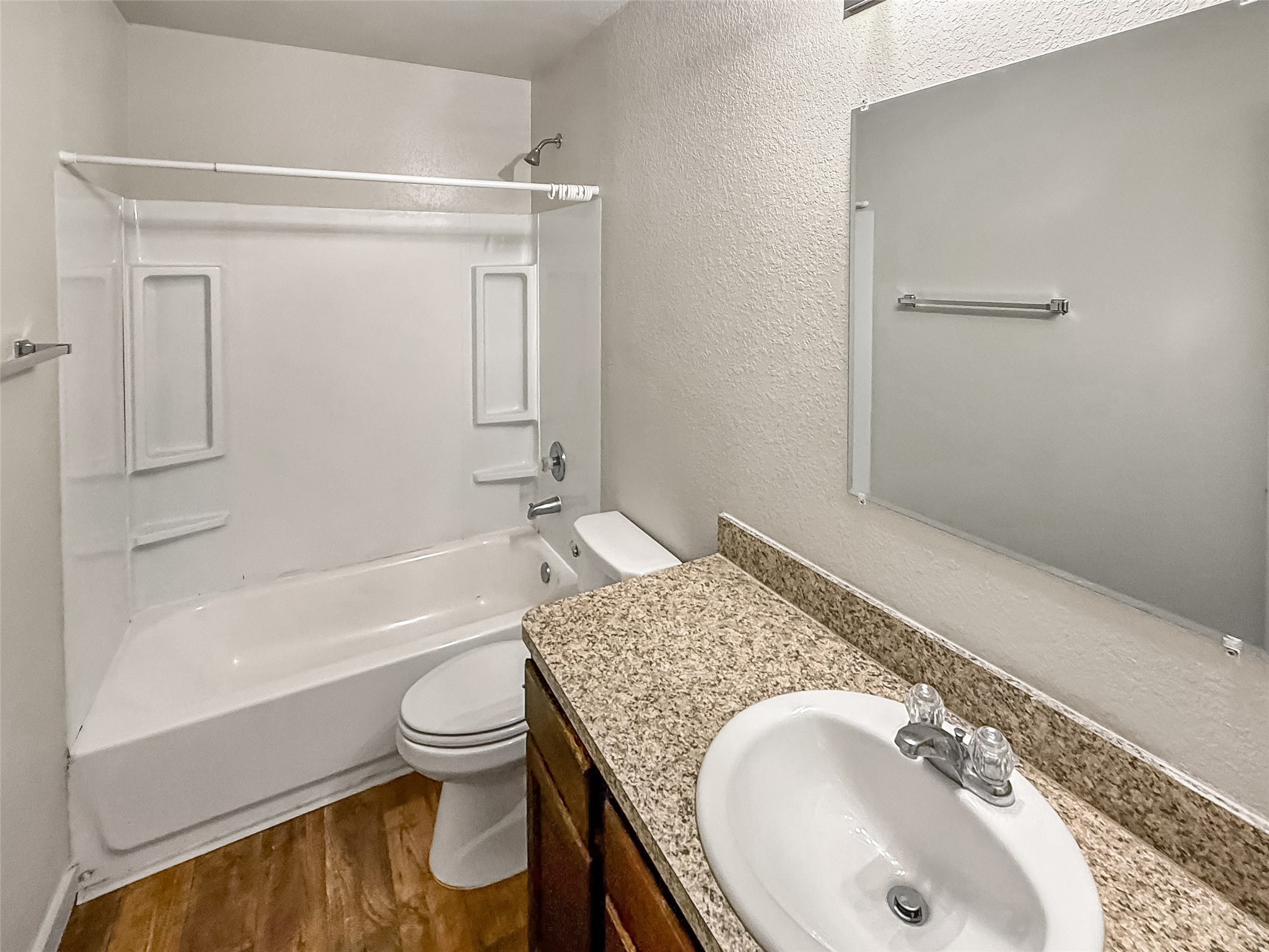 10535 Mills Road 4b Property Photo 23