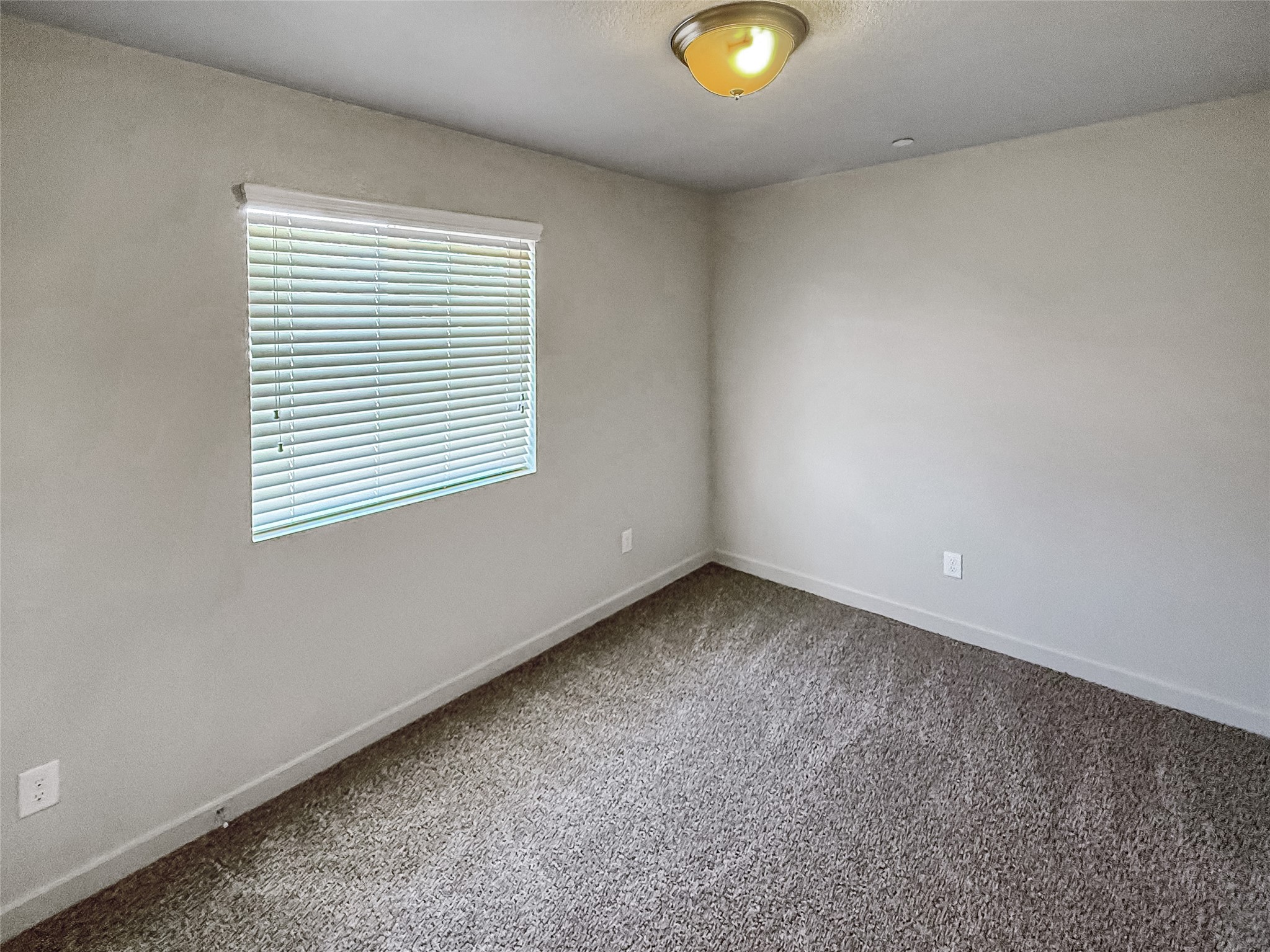 10535 Mills Road 4b Property Photo 27