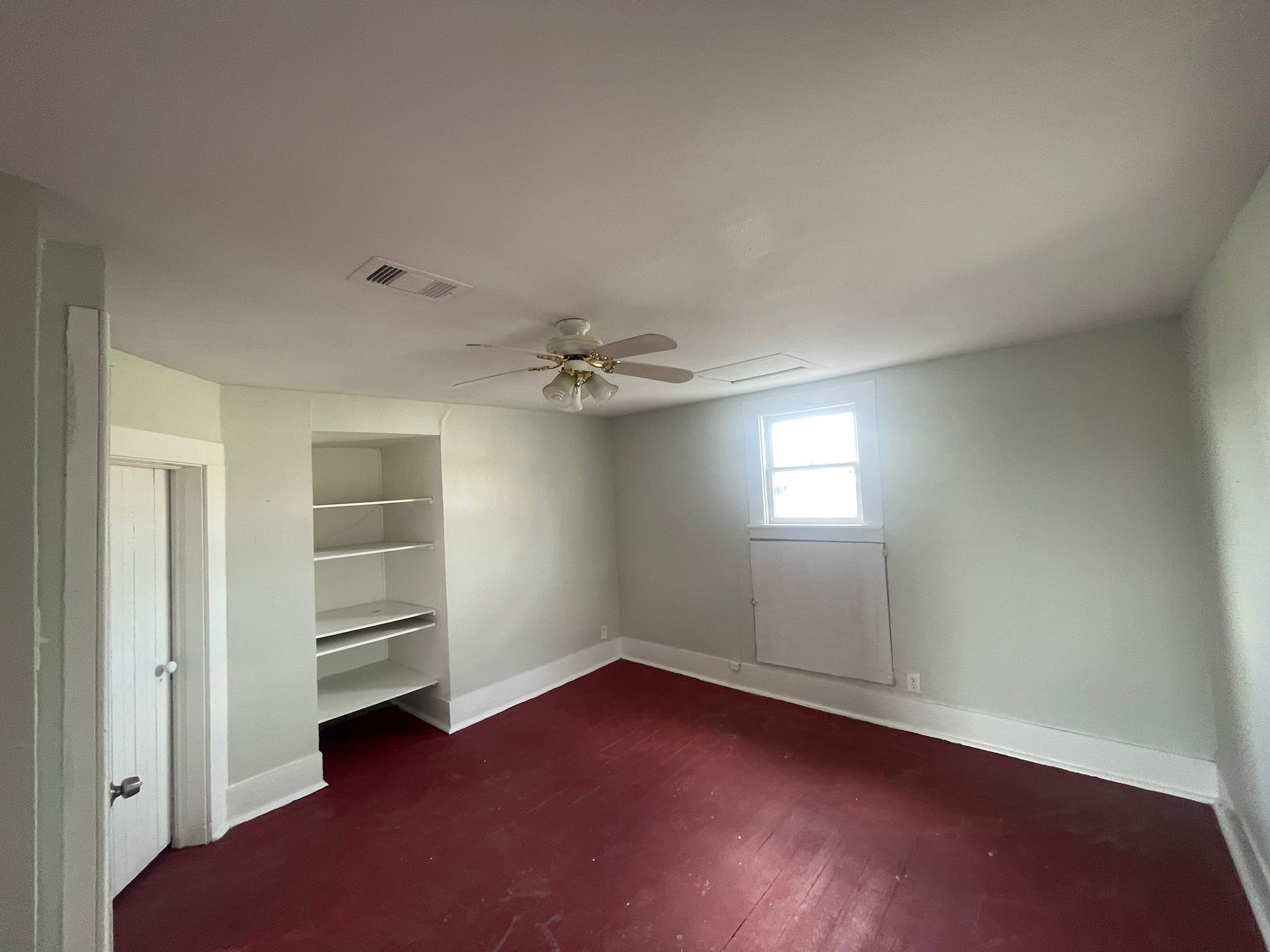 300 S 3rd Street Property Photo 2