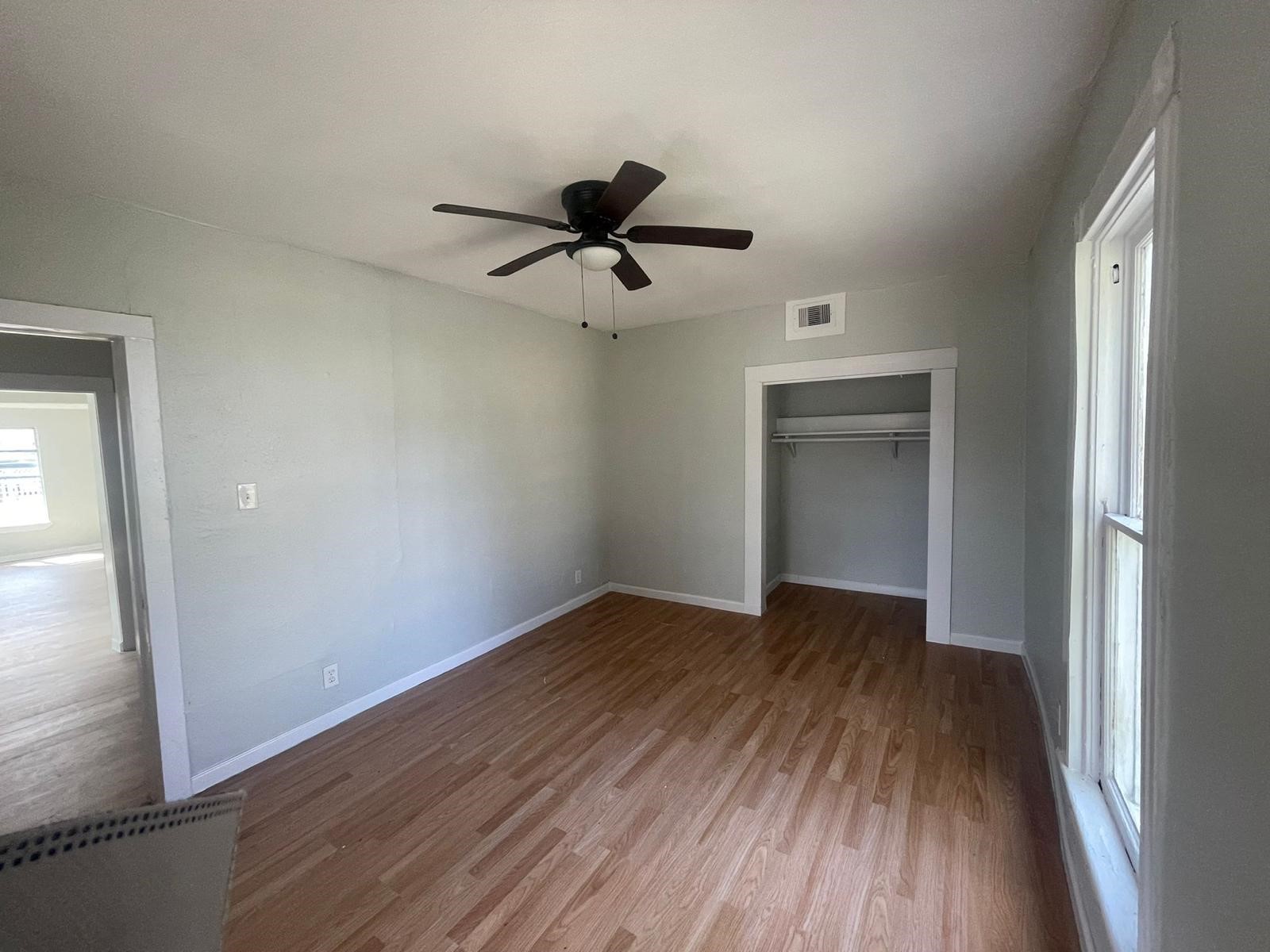 300 S 3rd Street Property Photo 5