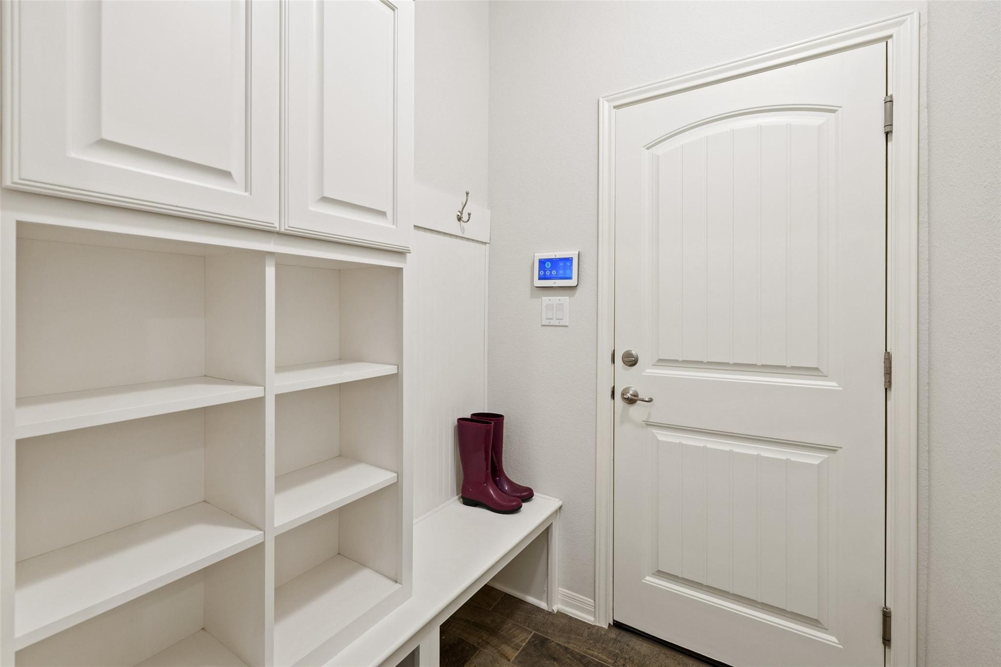 301 Double Eagle Ranch Drive Property Photo 6