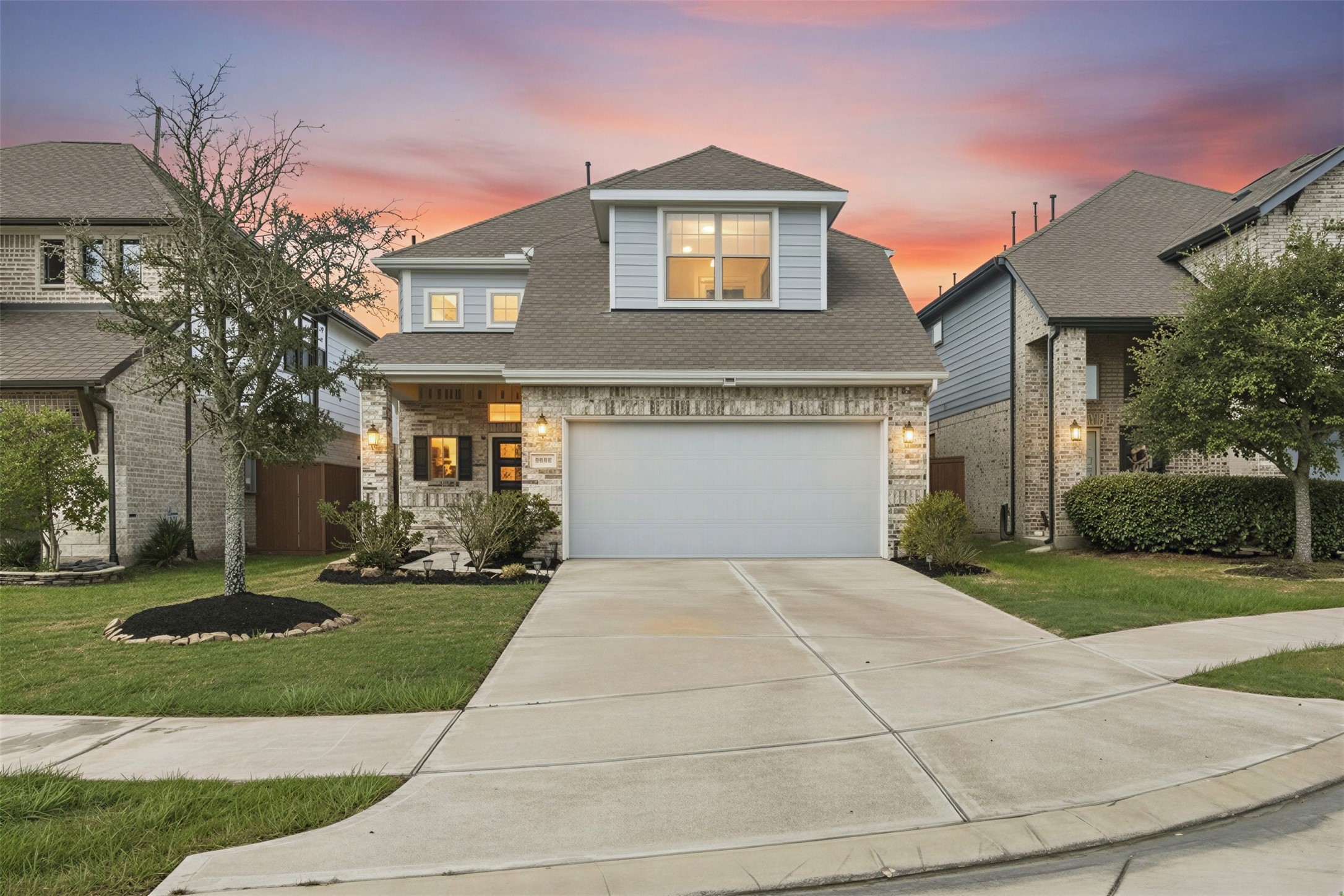7035 Coneflower Creek Court Property Photo 1