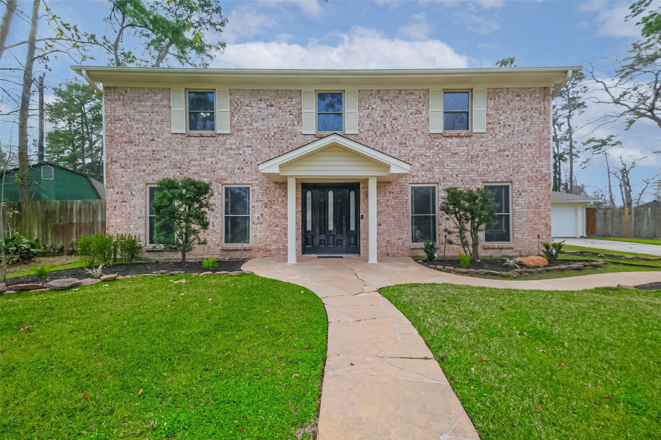 903 Doral Lane Property Photo