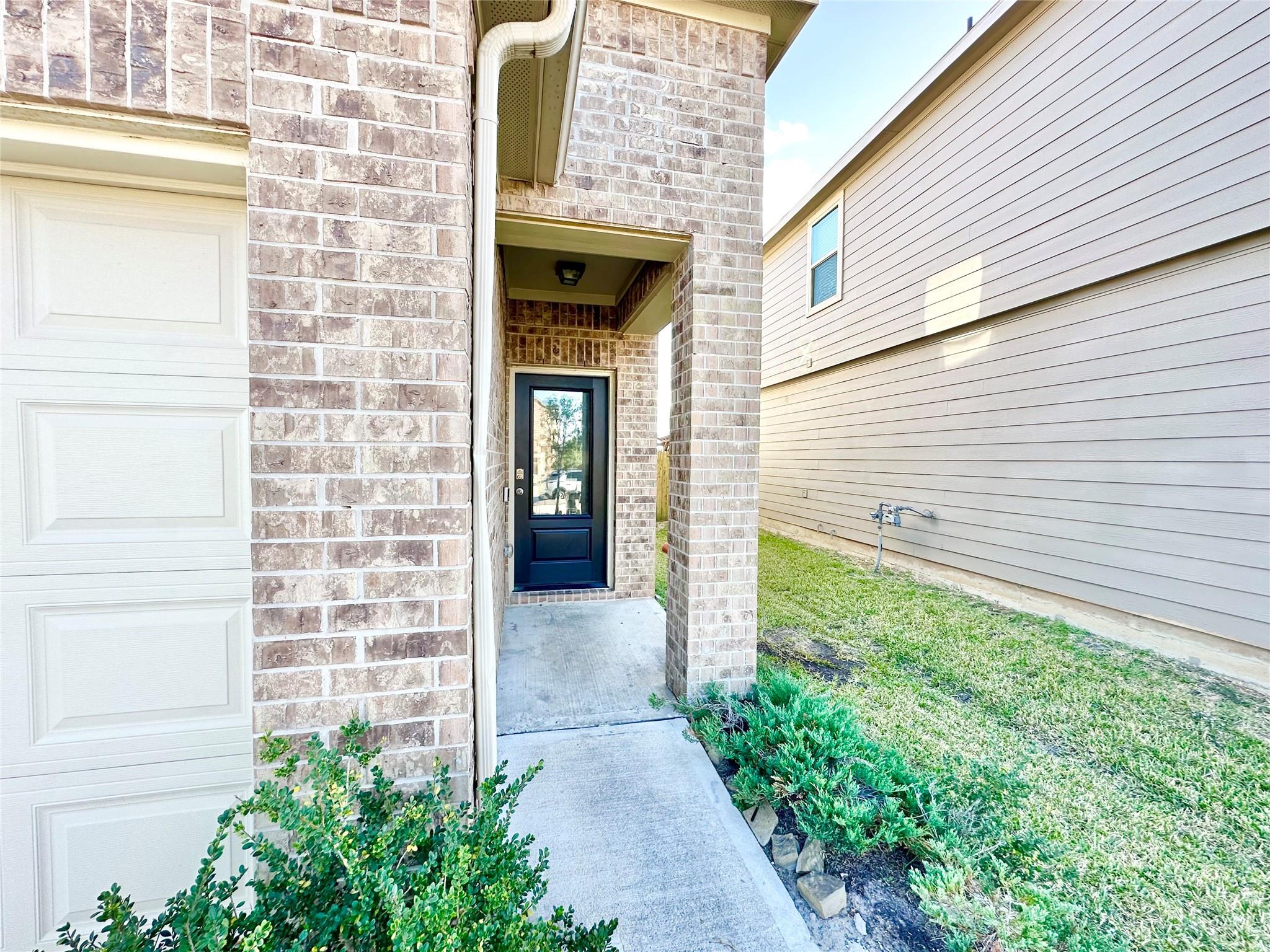 6542 Castle Loch Court Property Photo 4