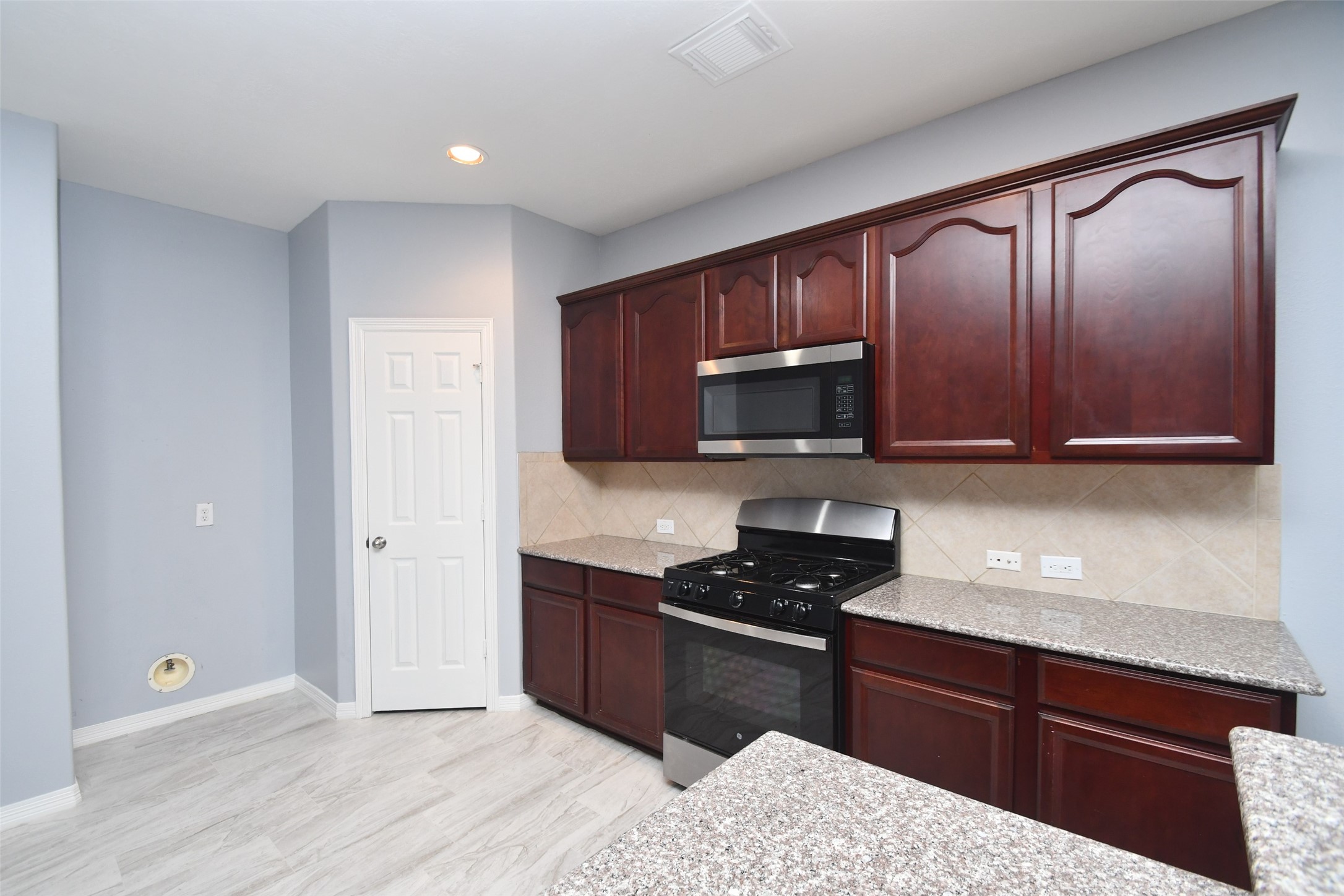 3730 Rocky Ledge Lane Property Photo 18