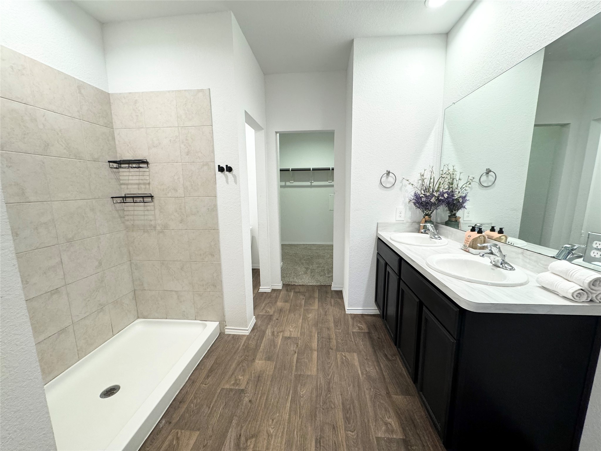 14874 Cypress Hollow Drive Property Photo 7