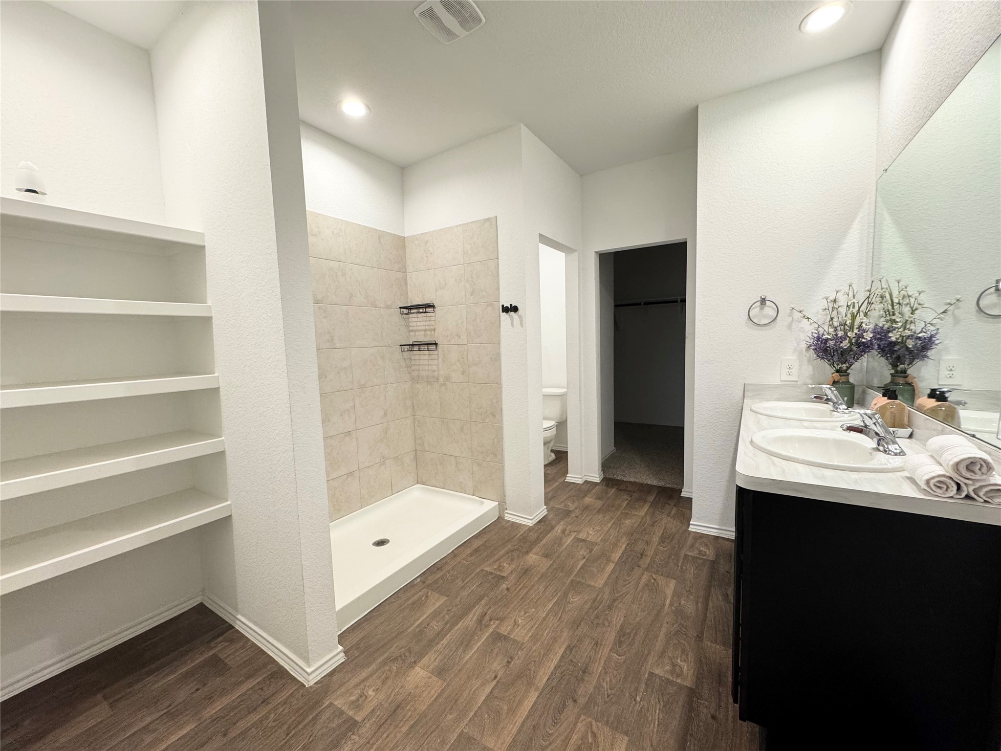 14874 Cypress Hollow Drive Property Photo 10