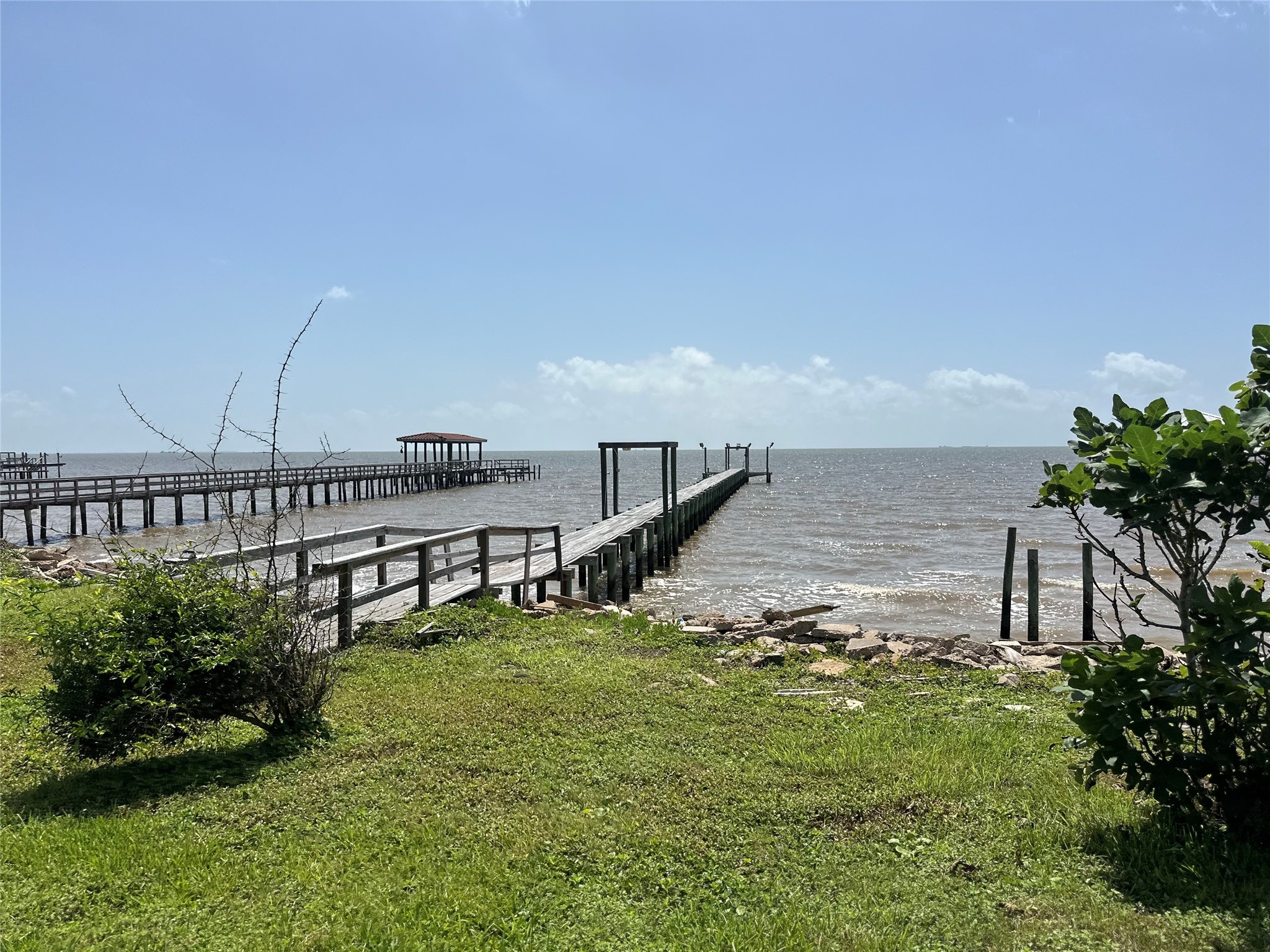 415 2nd Street Property Photo 4