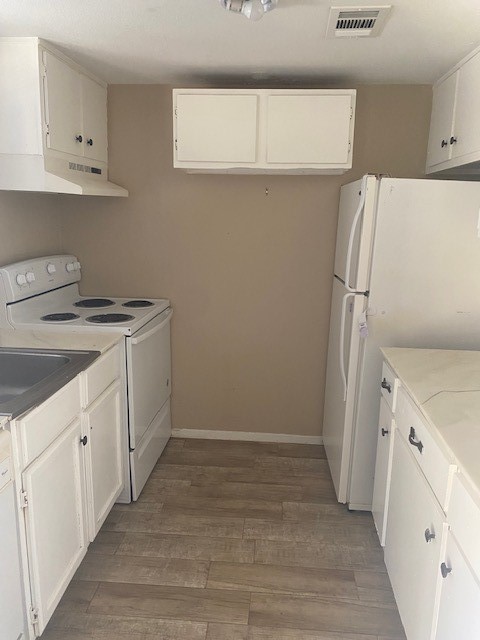 15919 Golf Club Drive 108 Property Photo 2