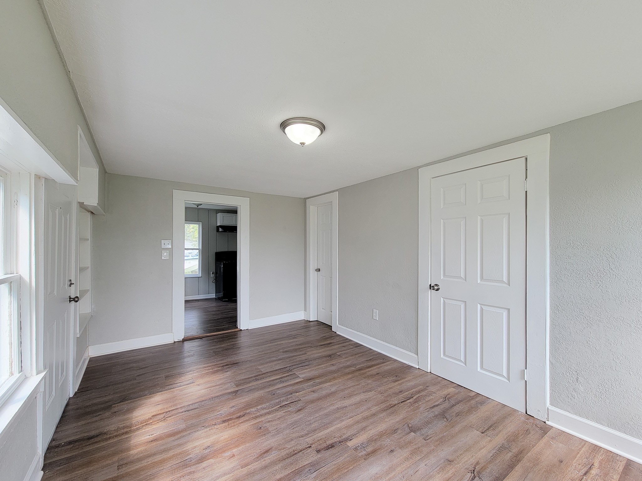 605 N Avenue A Property Photo 23