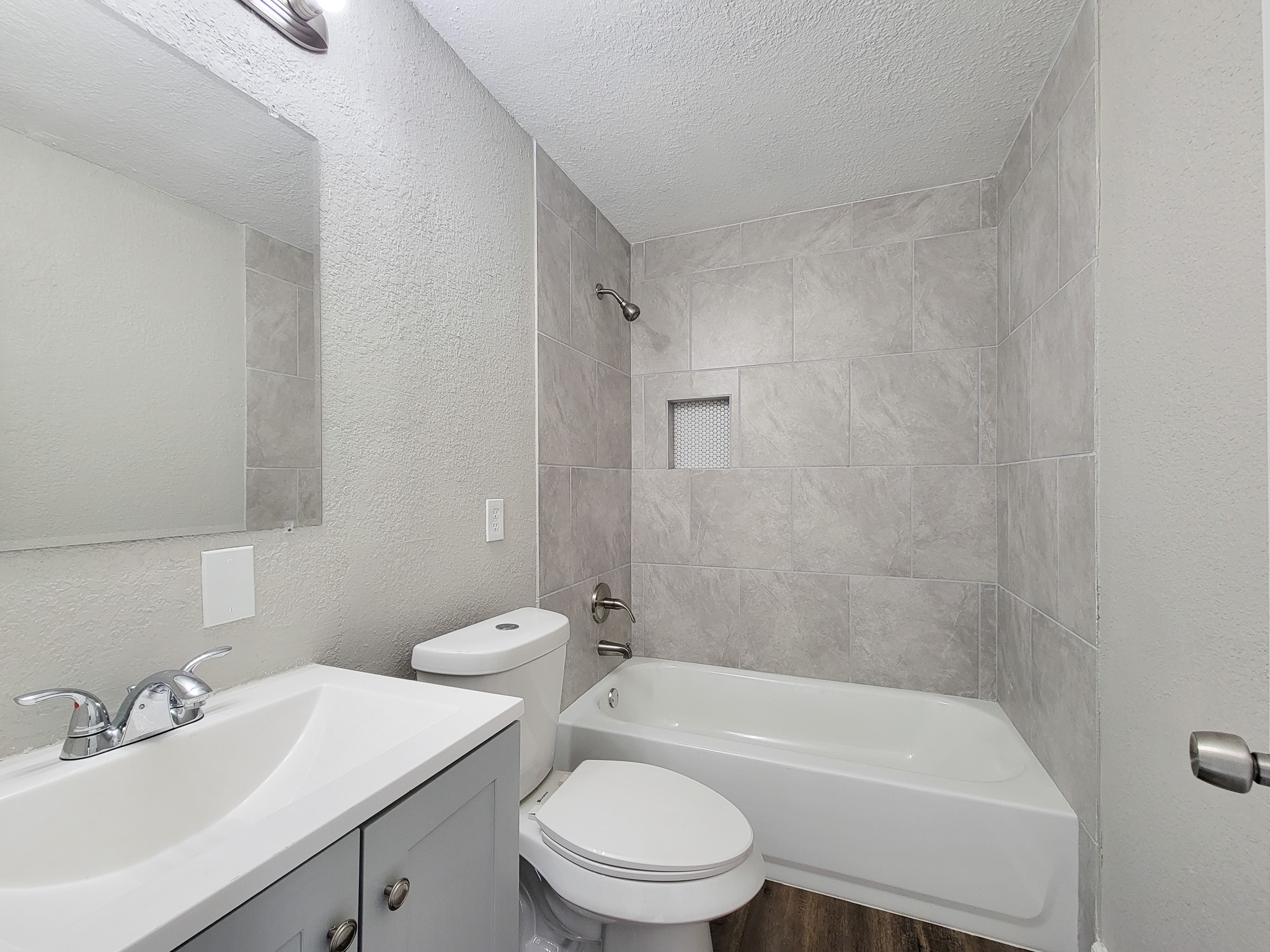 605 N Avenue A Property Photo 24