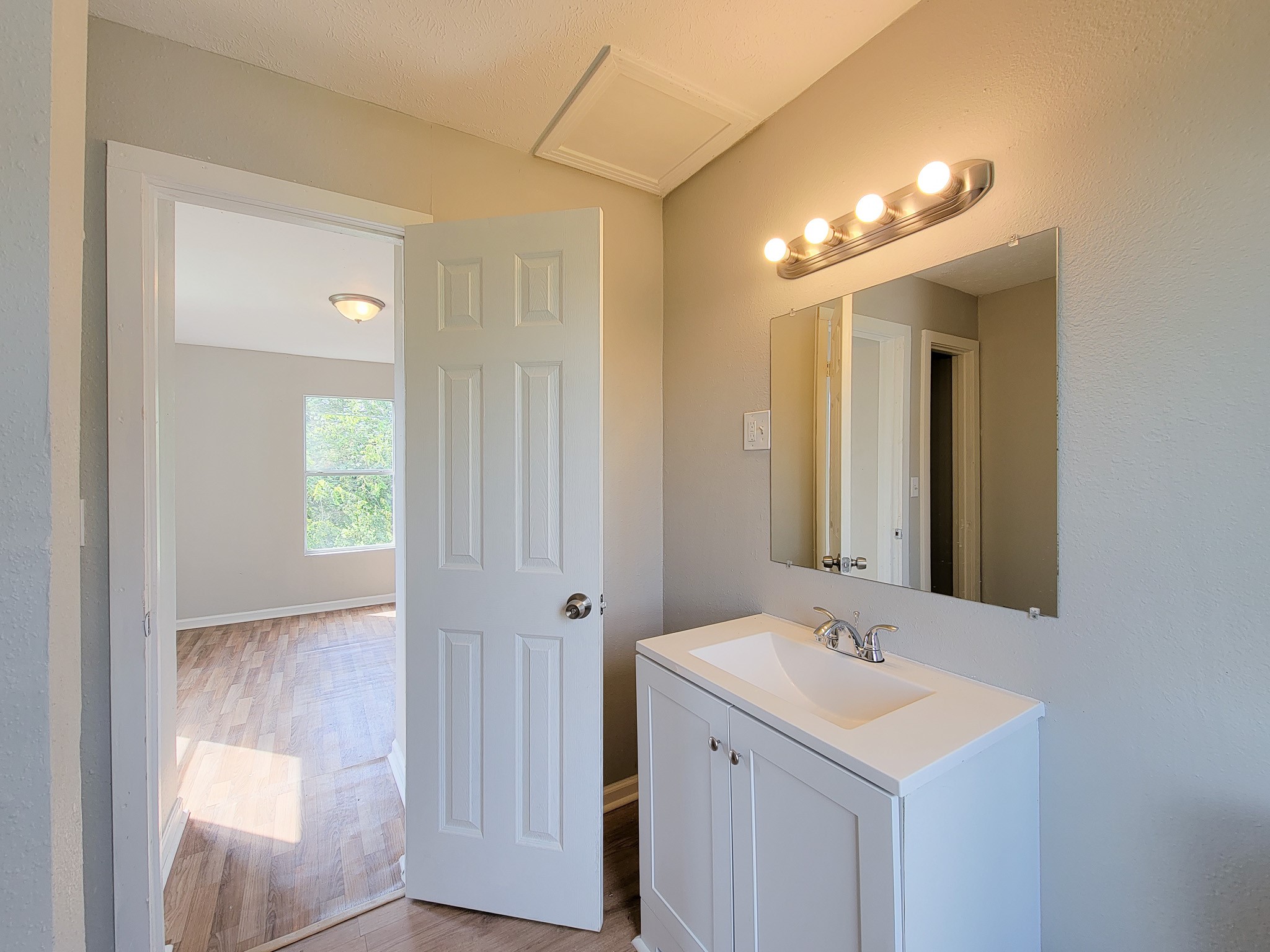 605 N Avenue A Property Photo 27
