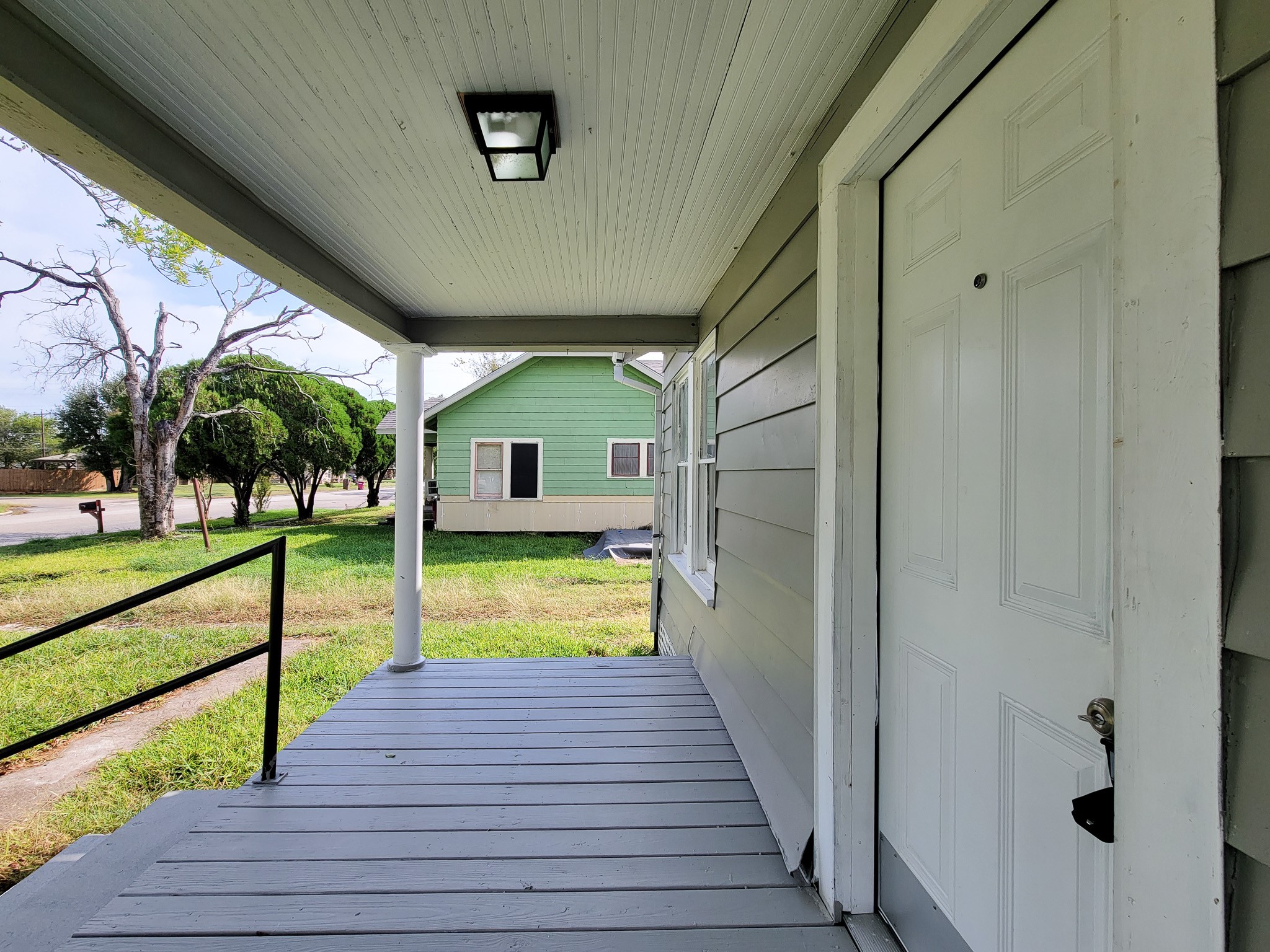 605 N Avenue A Property Photo 50