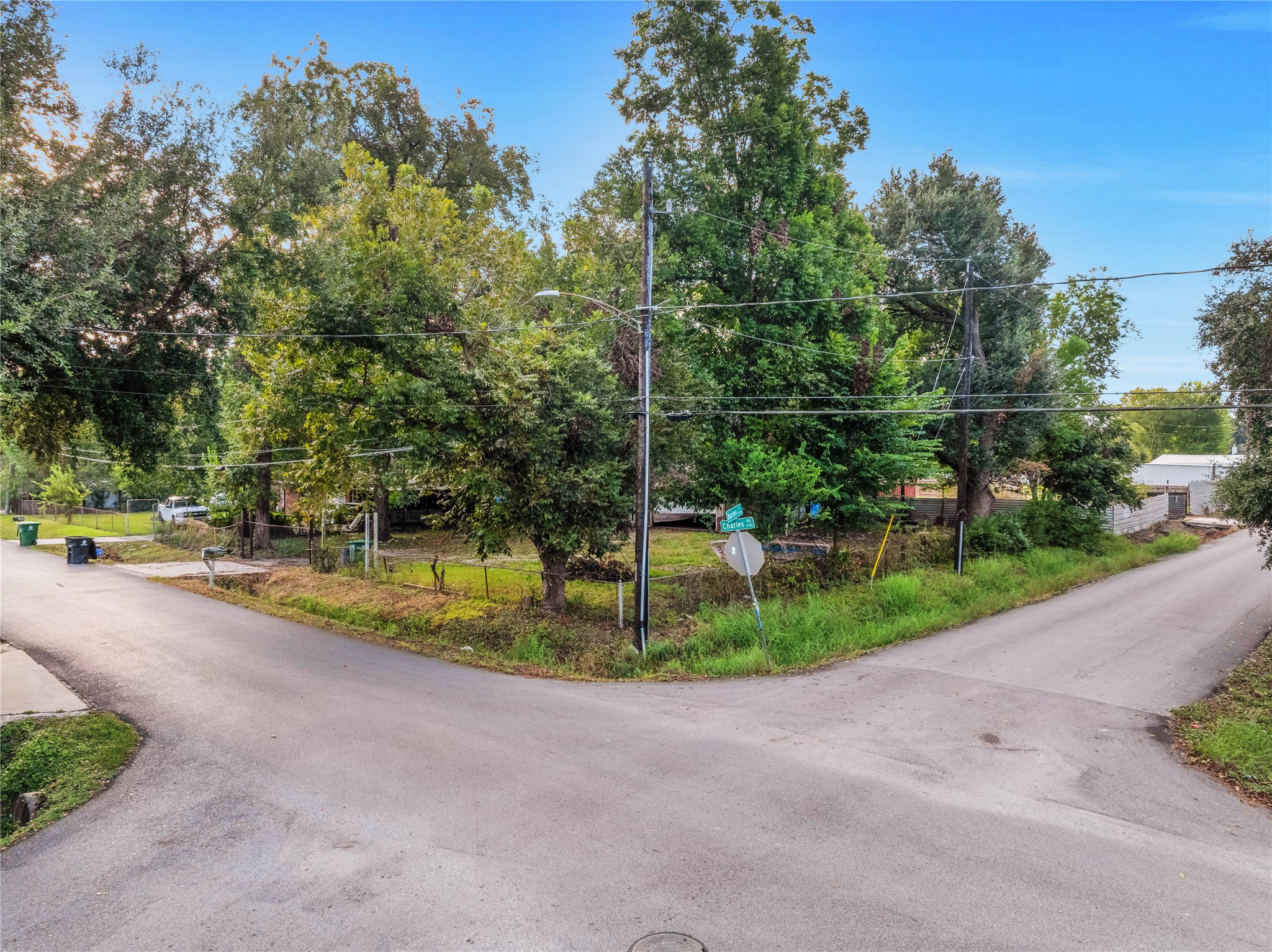 2102 Charles Road Property Photo 7