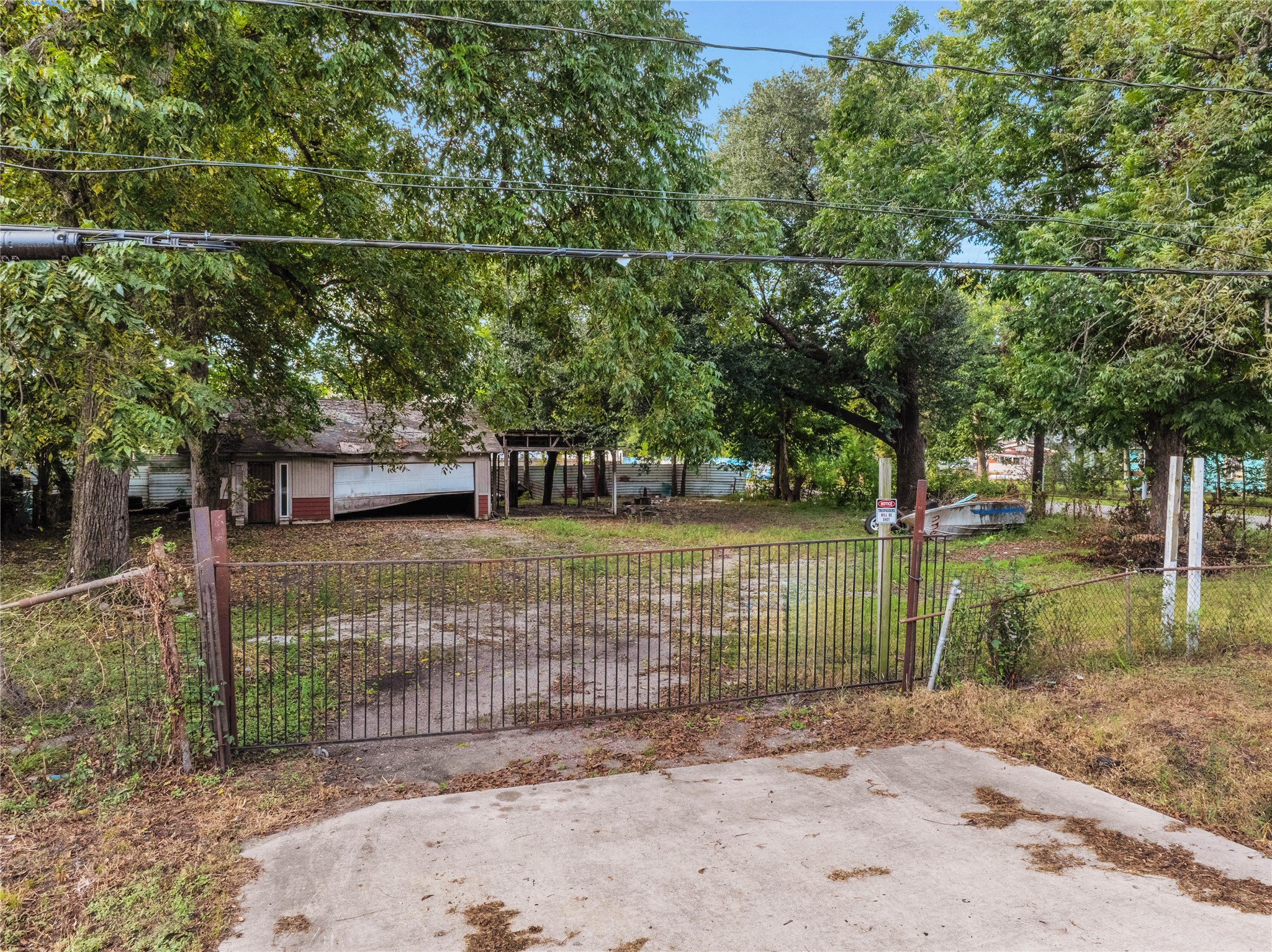 2102 Charles Road Property Photo 8