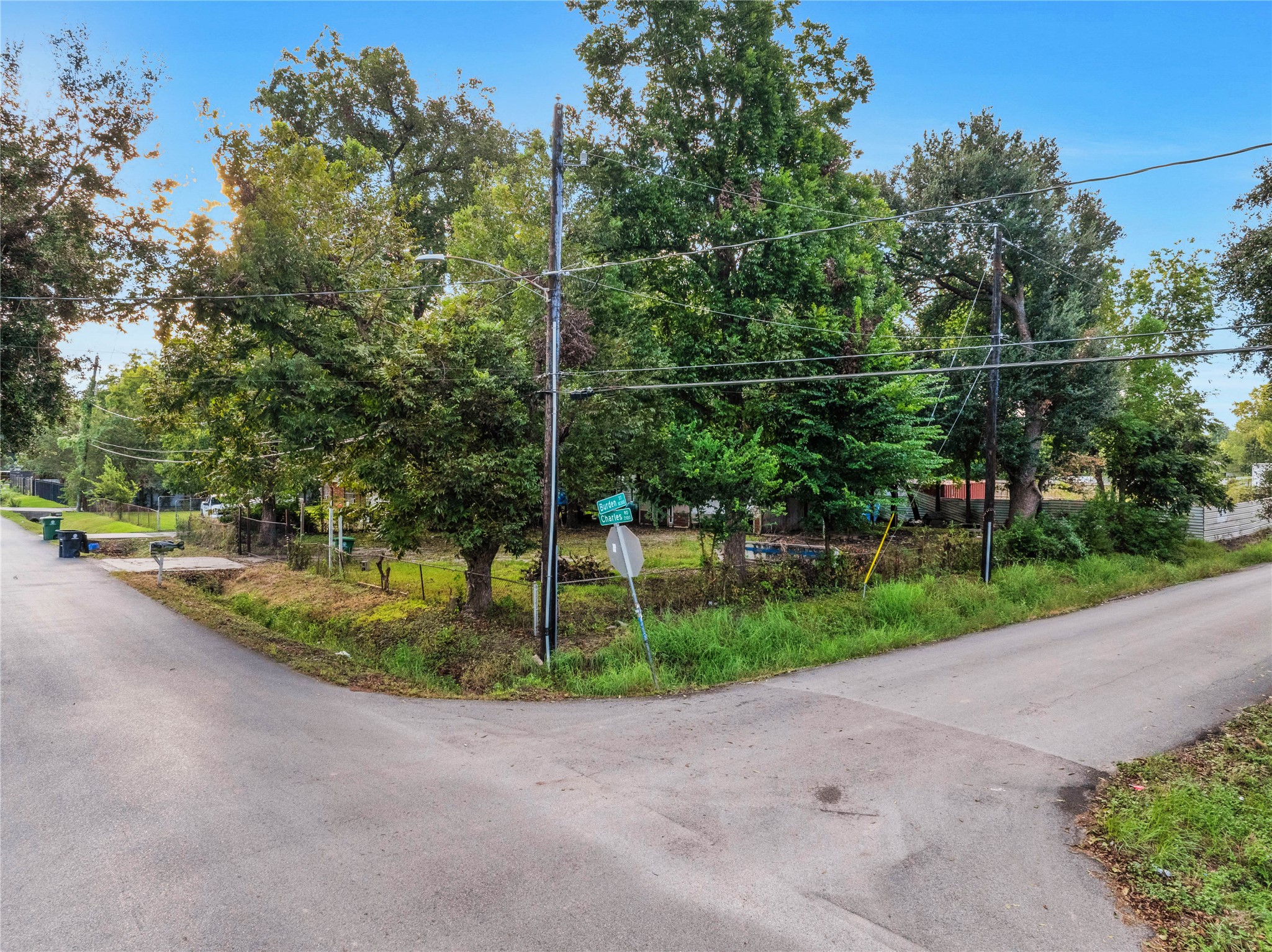 2102 Charles Road Property Photo 12