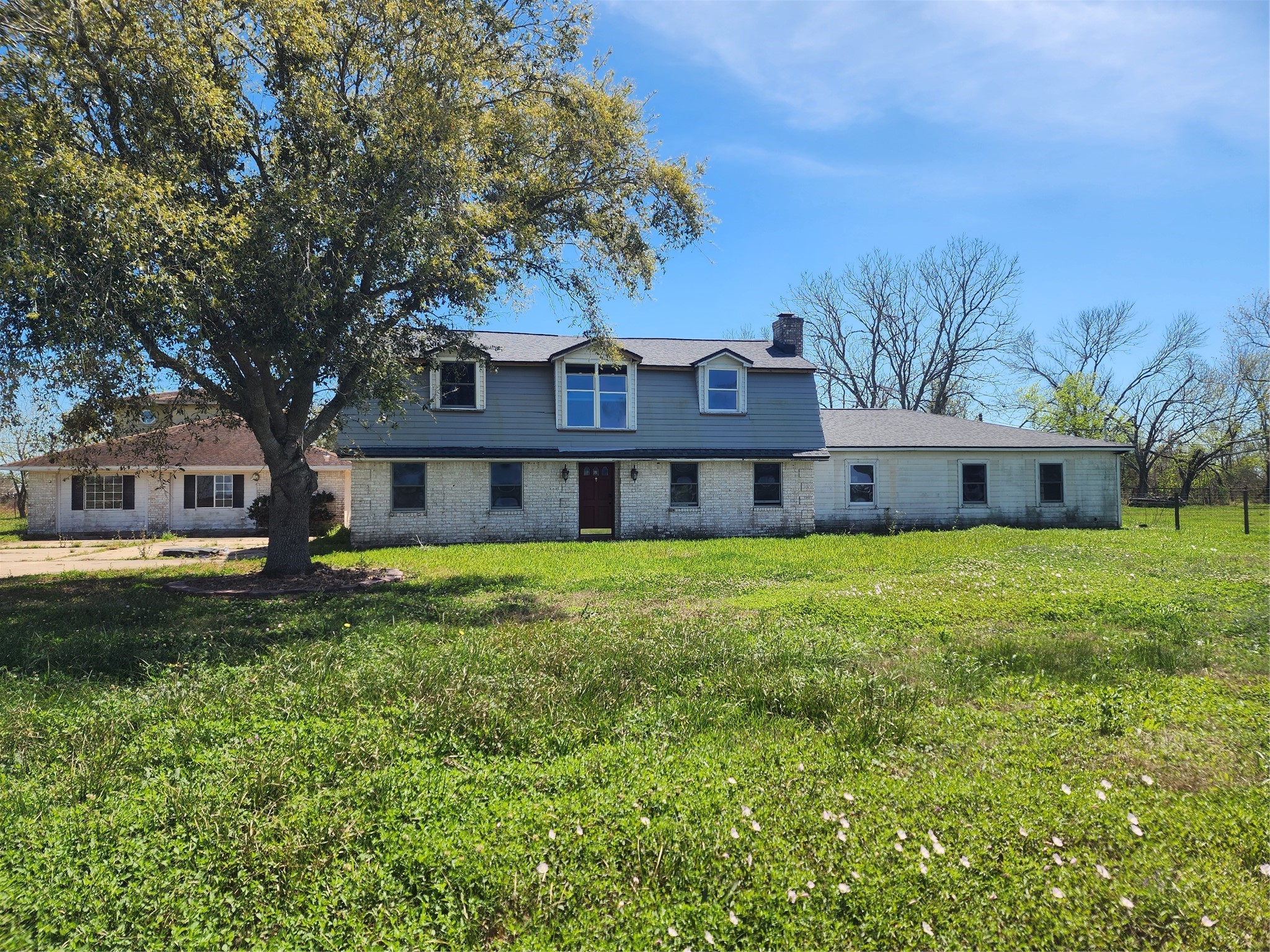 1118 County Road 47 Property Photo 1