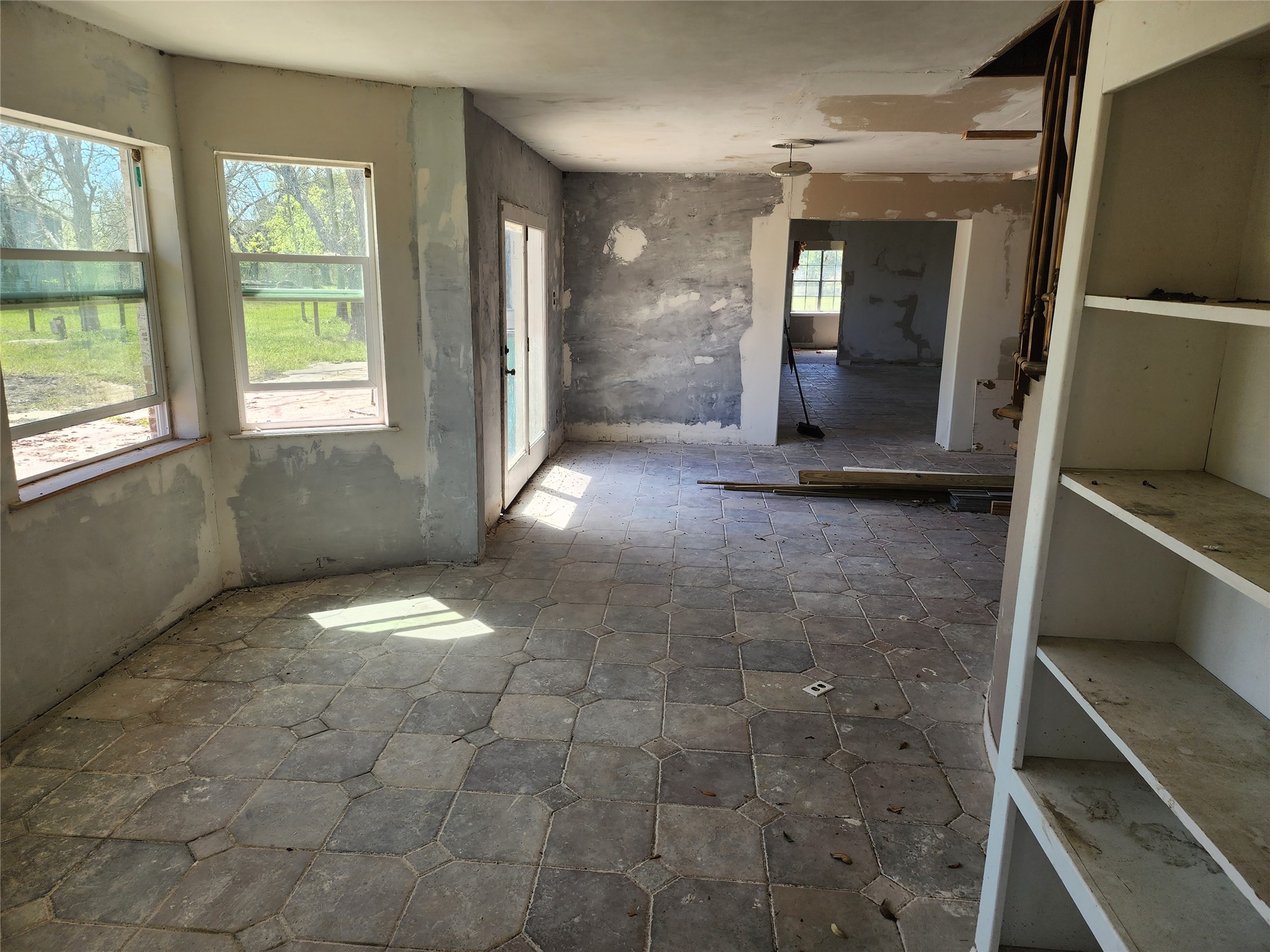 1118 County Road 47 Property Photo 7