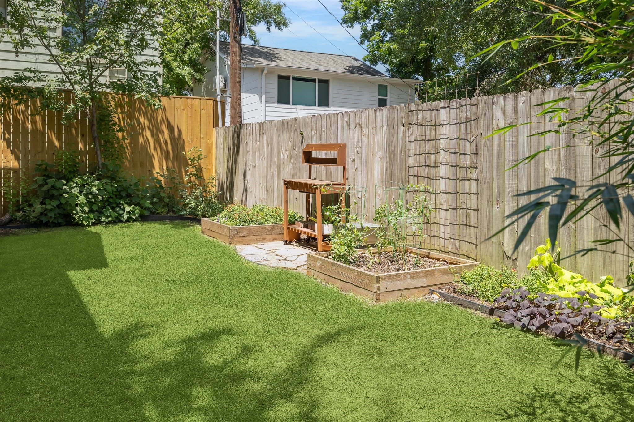 406 Archer Street Property Photo 43