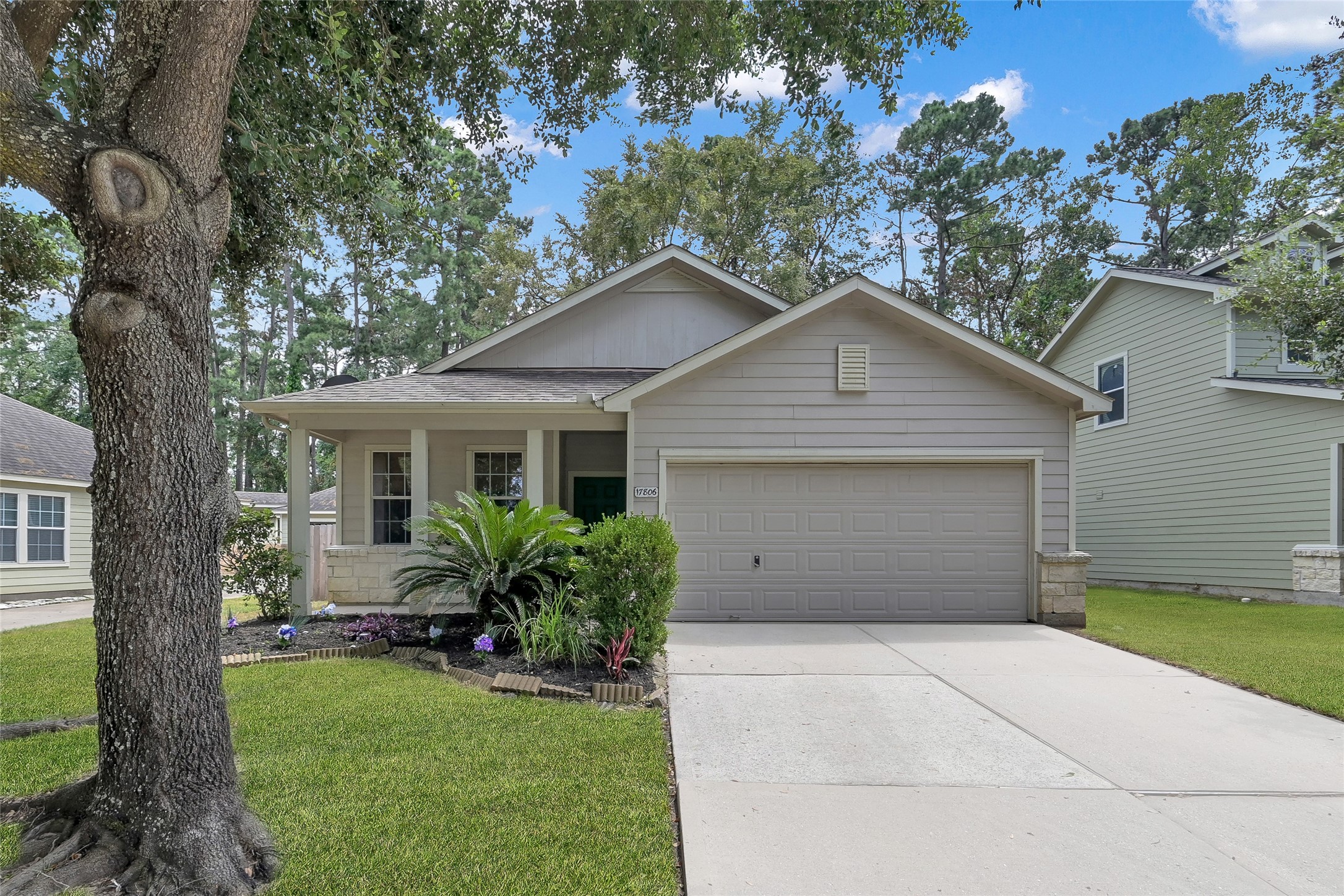 17806 Magenta Springs Drive Property Photo