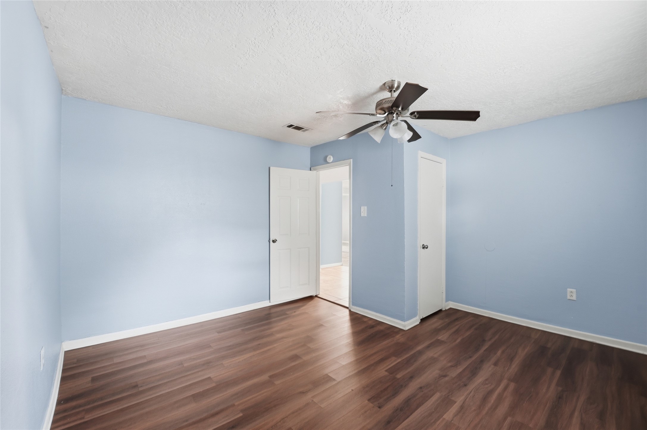 6526 Lindenn Street Property Photo 8