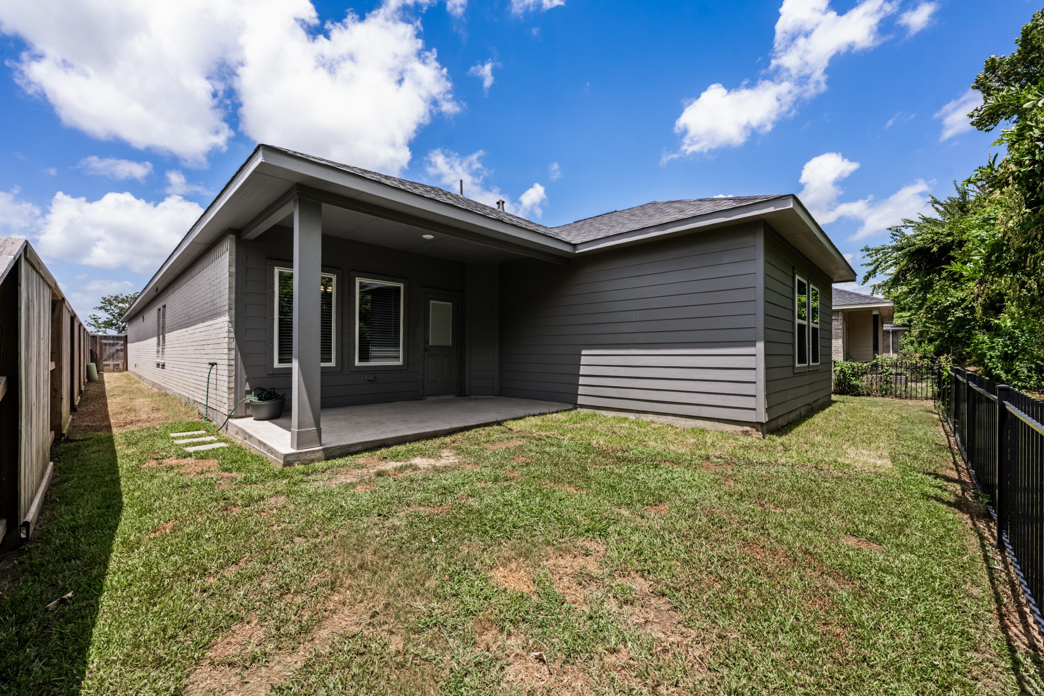 310 Barred Owl Court Property Photo 32