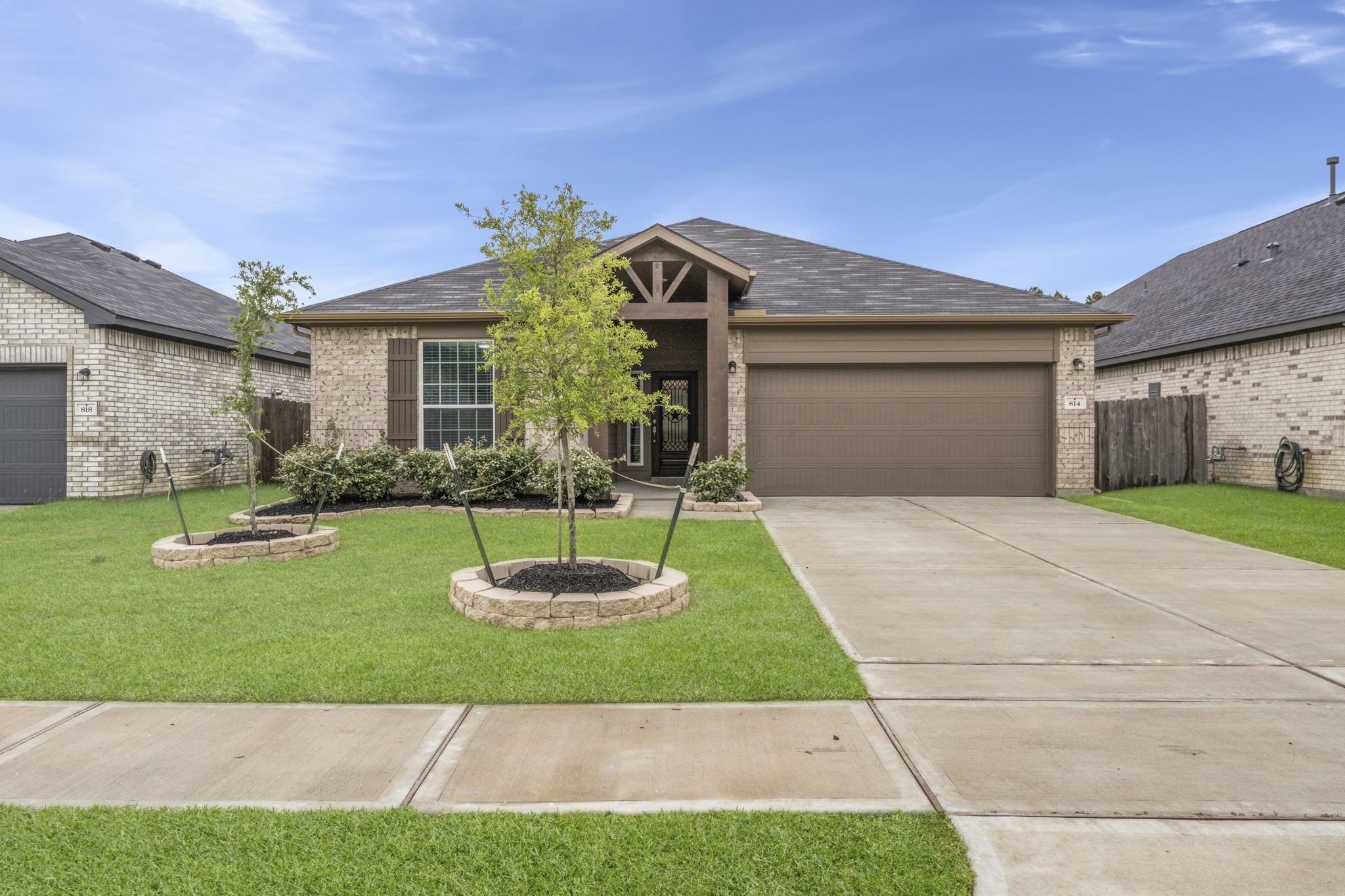 814 White Pine Haven Lane Property Photo 1